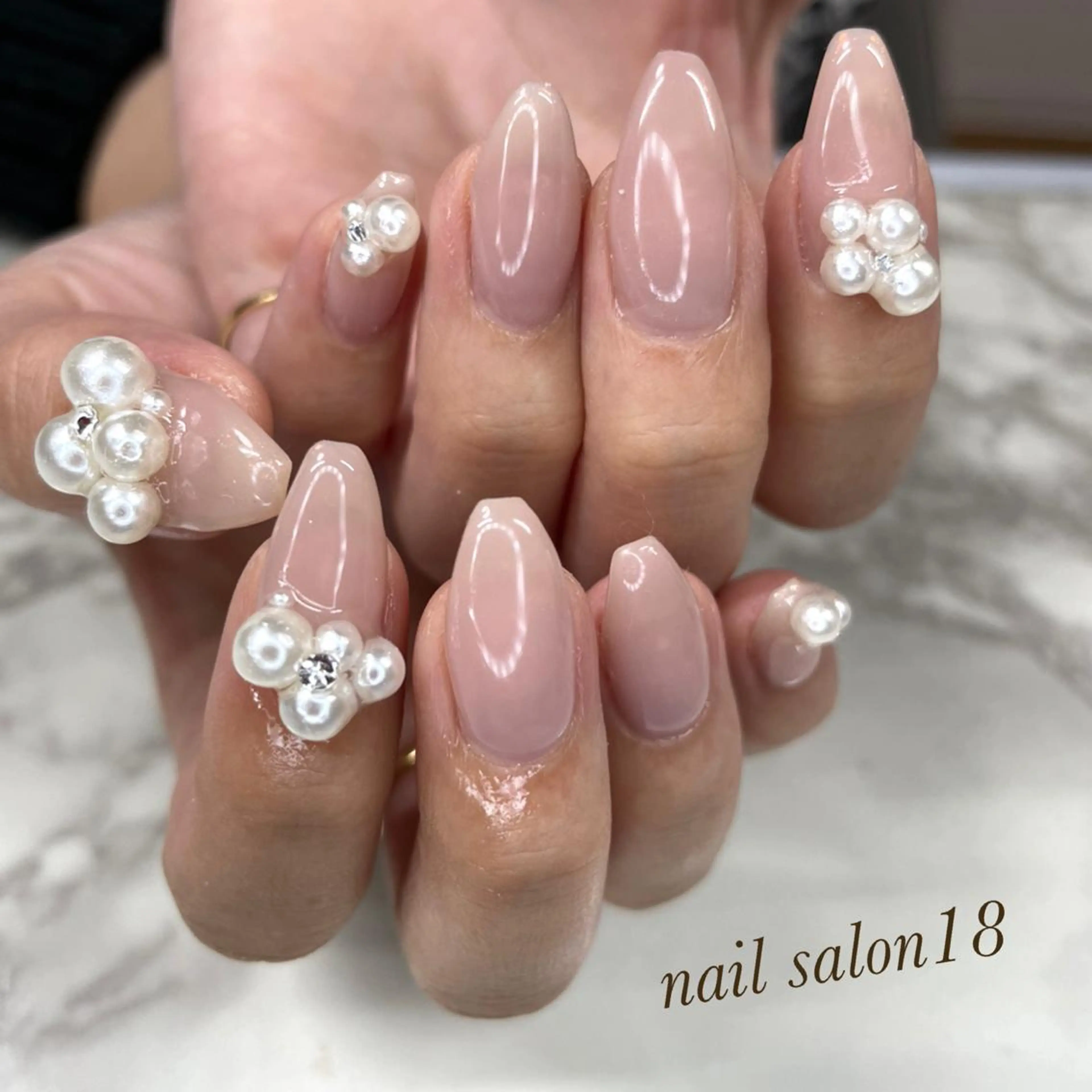 ネイル nail salon 18.のネイルデザイン