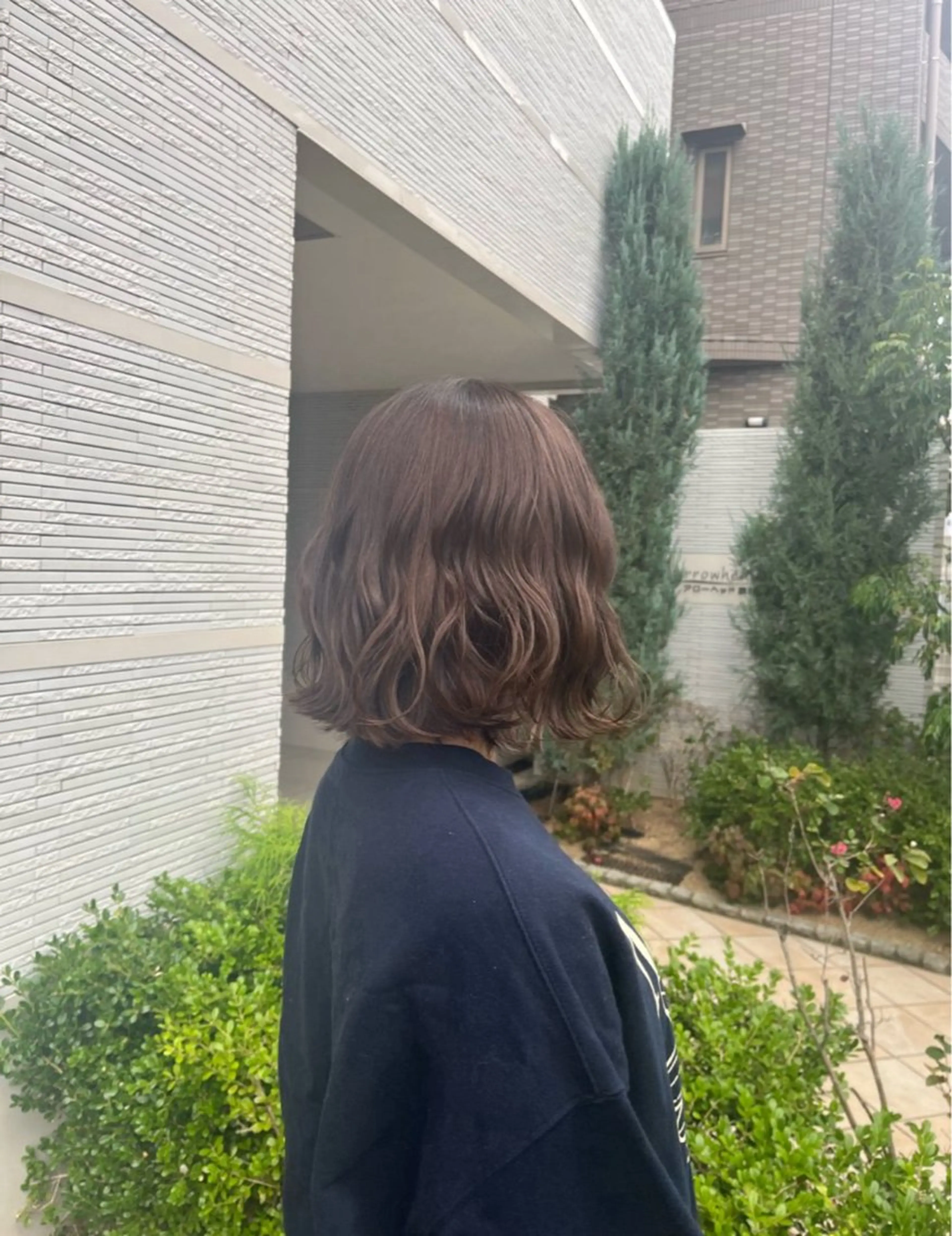 ショート カラー 松尾 遥花のヘアスタイル