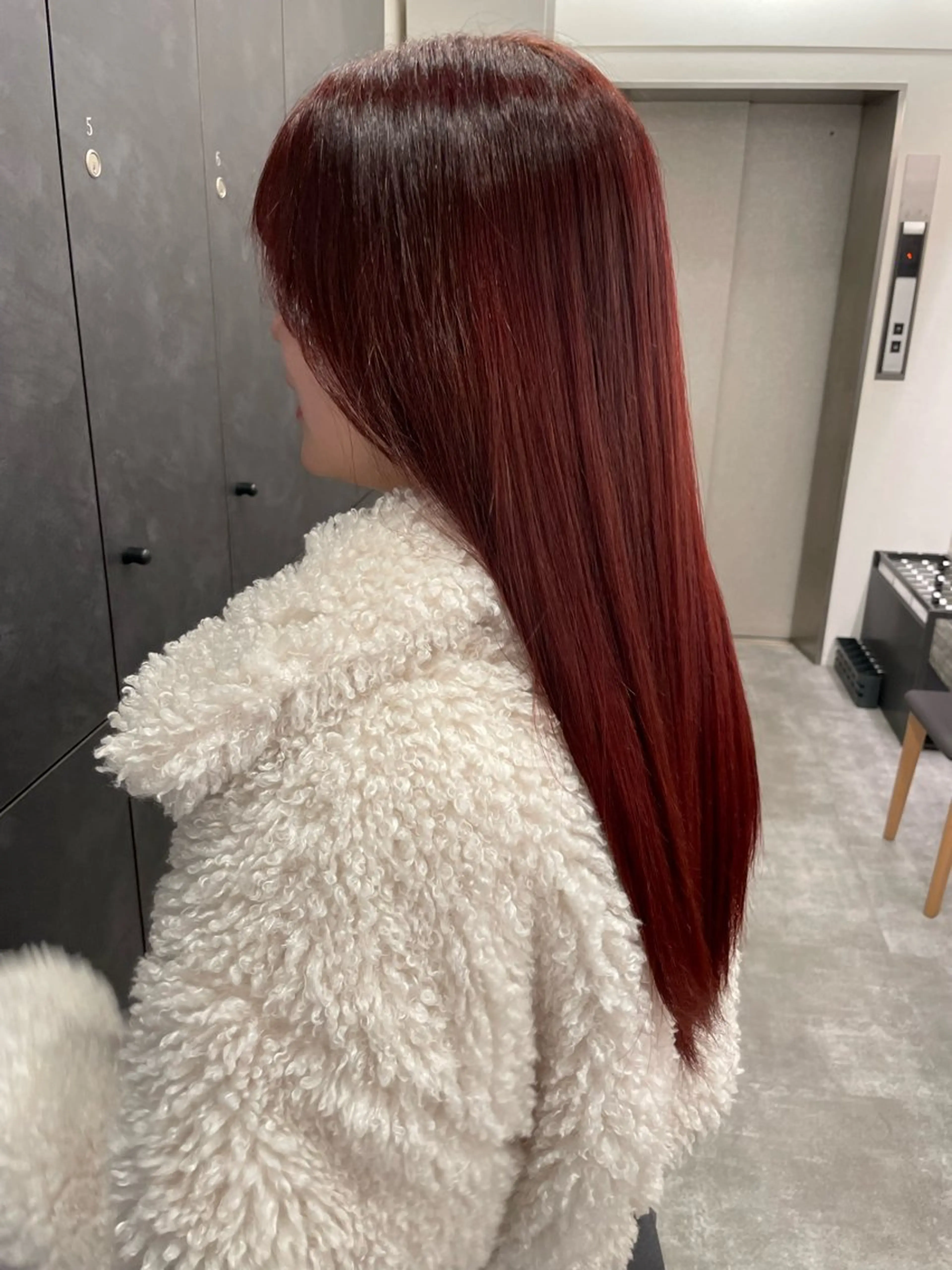 ロング 藤原 凜香のヘアスタイル