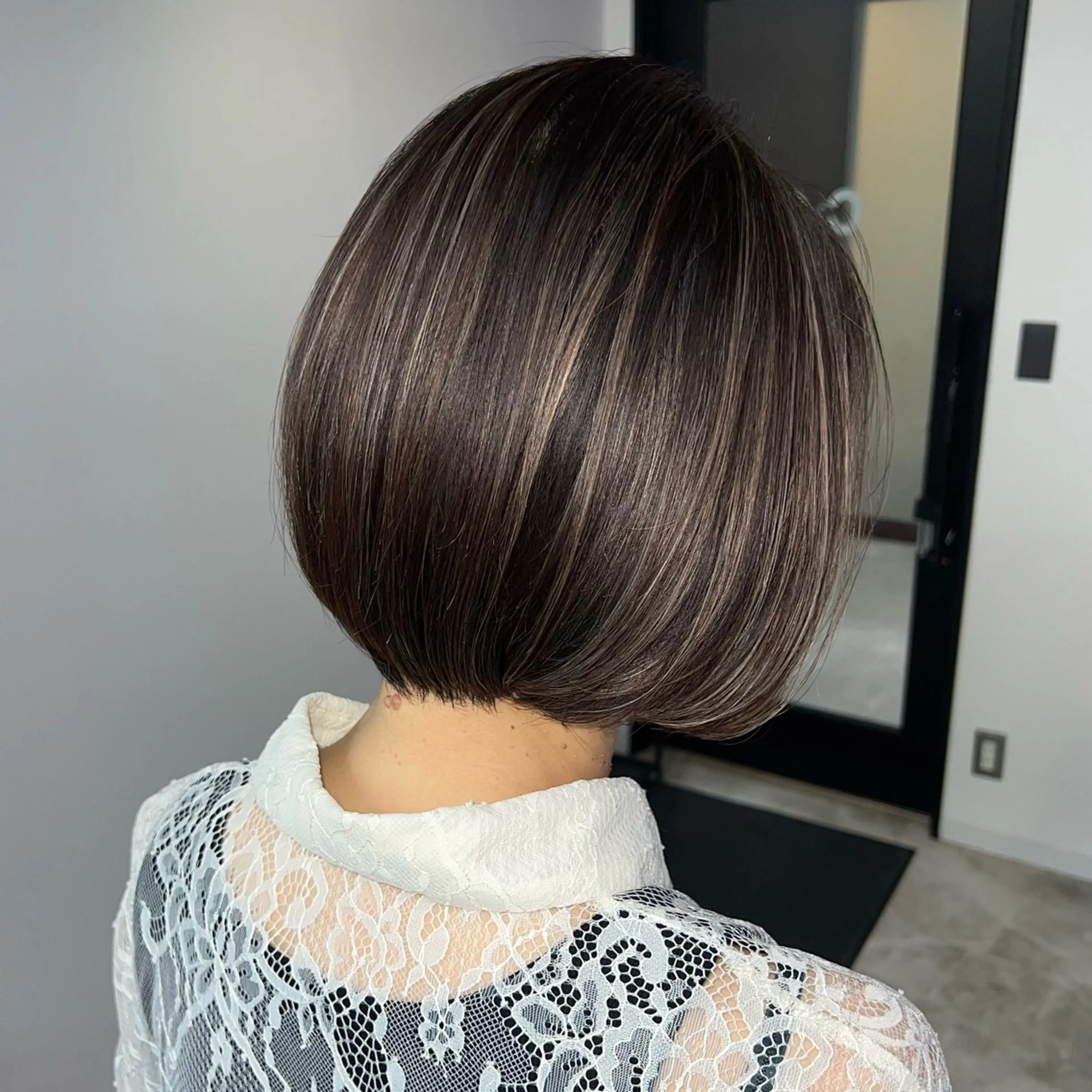 ショート カラー ハイライトカラー ハイライト ヘアカラー トリートメント Uno. 本気で ヘアに悩む方へ✨のヘアスタイル
