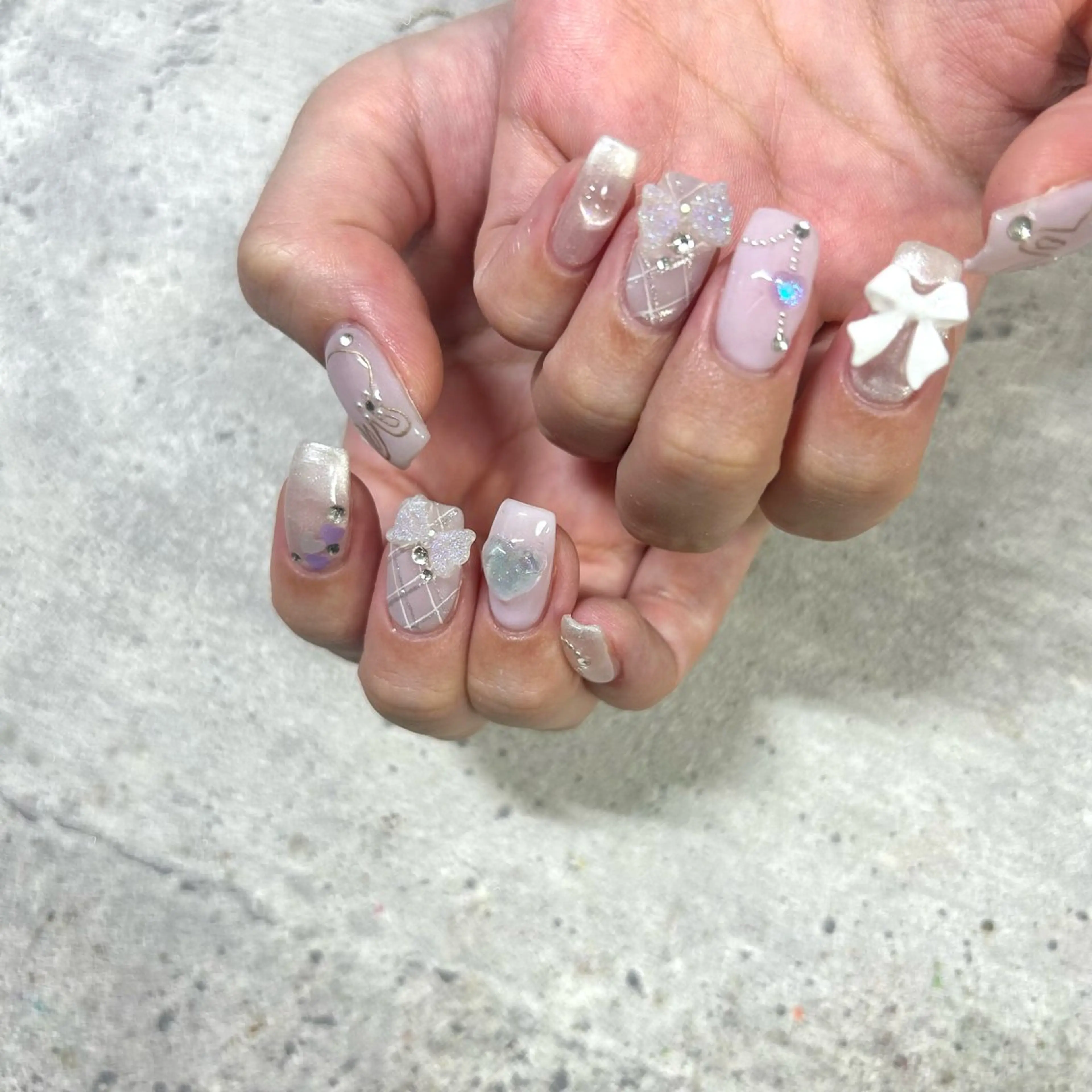 ネイル 今福鶴見ネイル 8(ｴｲﾄ)のネイルデザイン