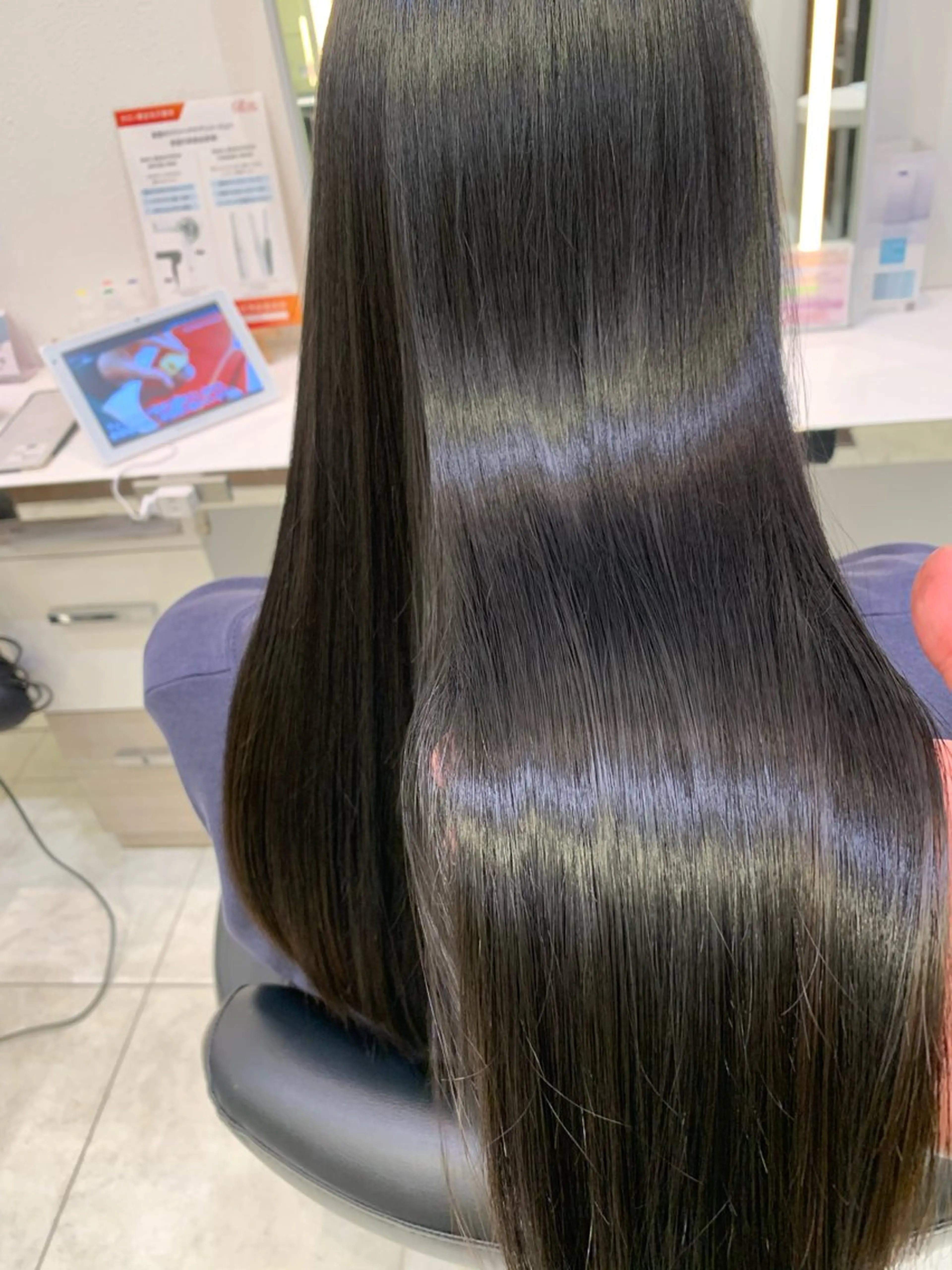 【パサつきを抑えて、指通りの良いサラ艶髪に✨】サブリミック/髪質改善トリートメントの写真