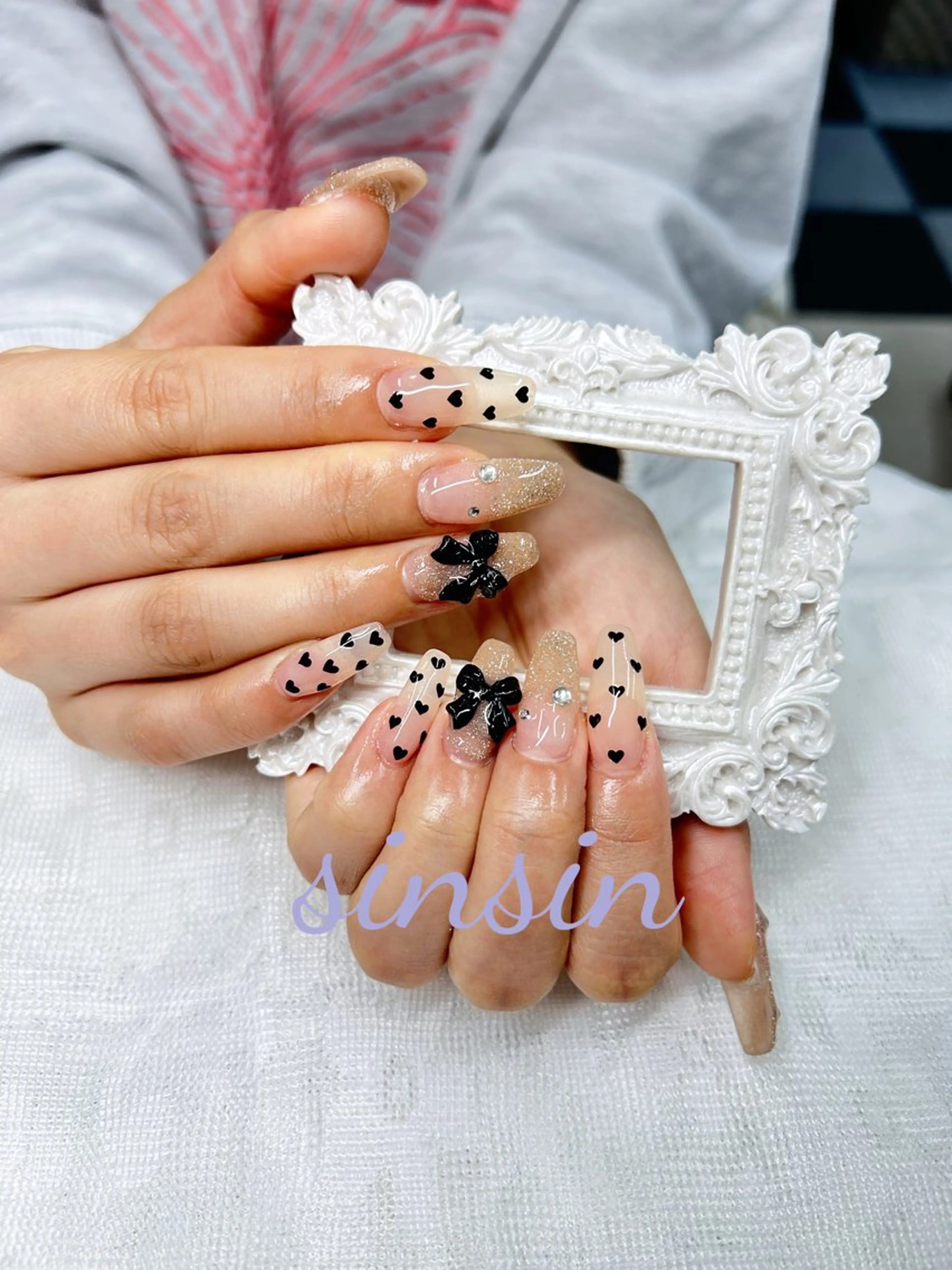 ネイル 西岡 真由美のネイルデザイン