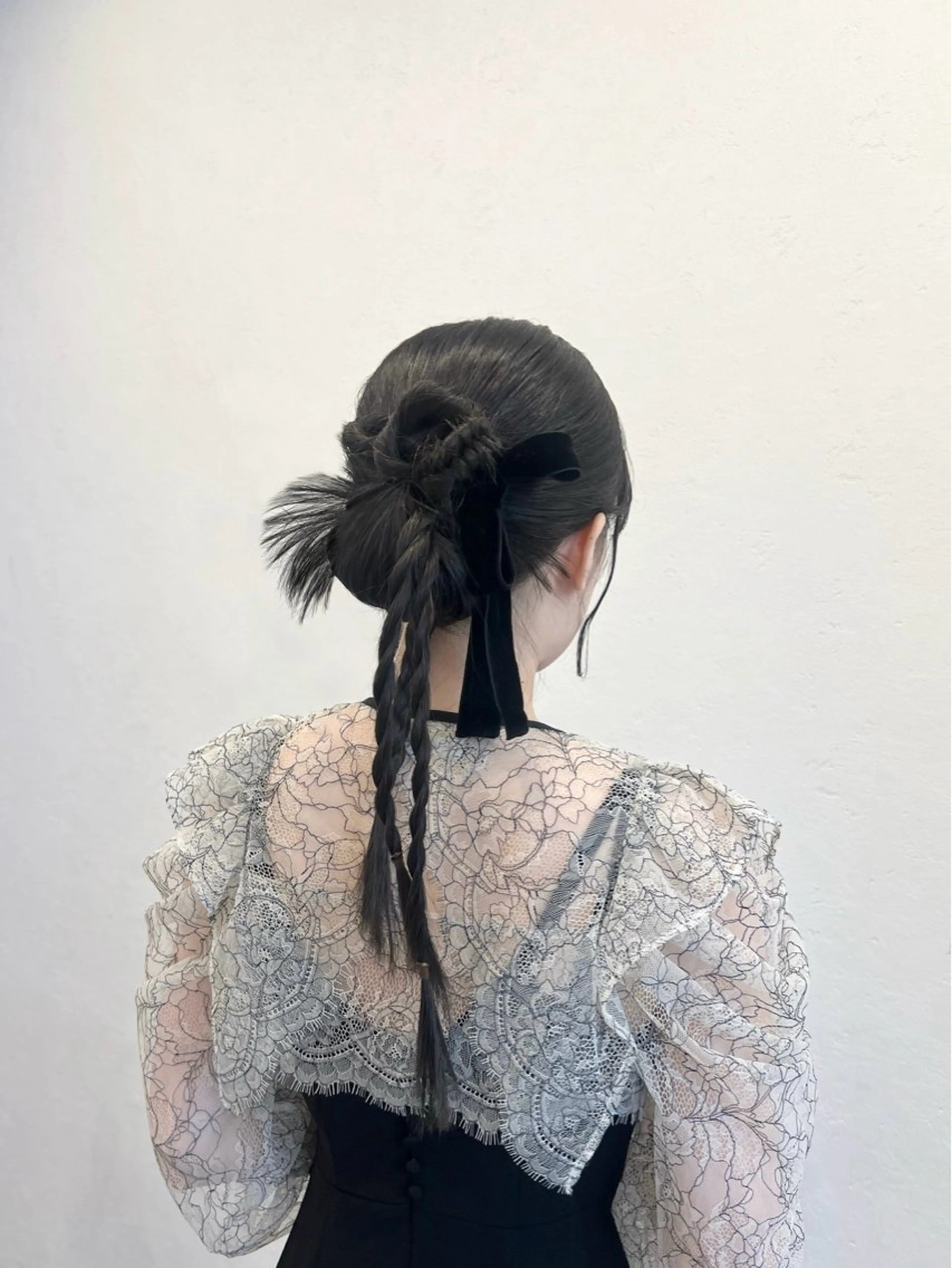 ロング ヘアアレンジ ヘアセット 博多⌇お呼ばれヘア⌇ 透明感カラー⌇菅泉美のヘアスタイル