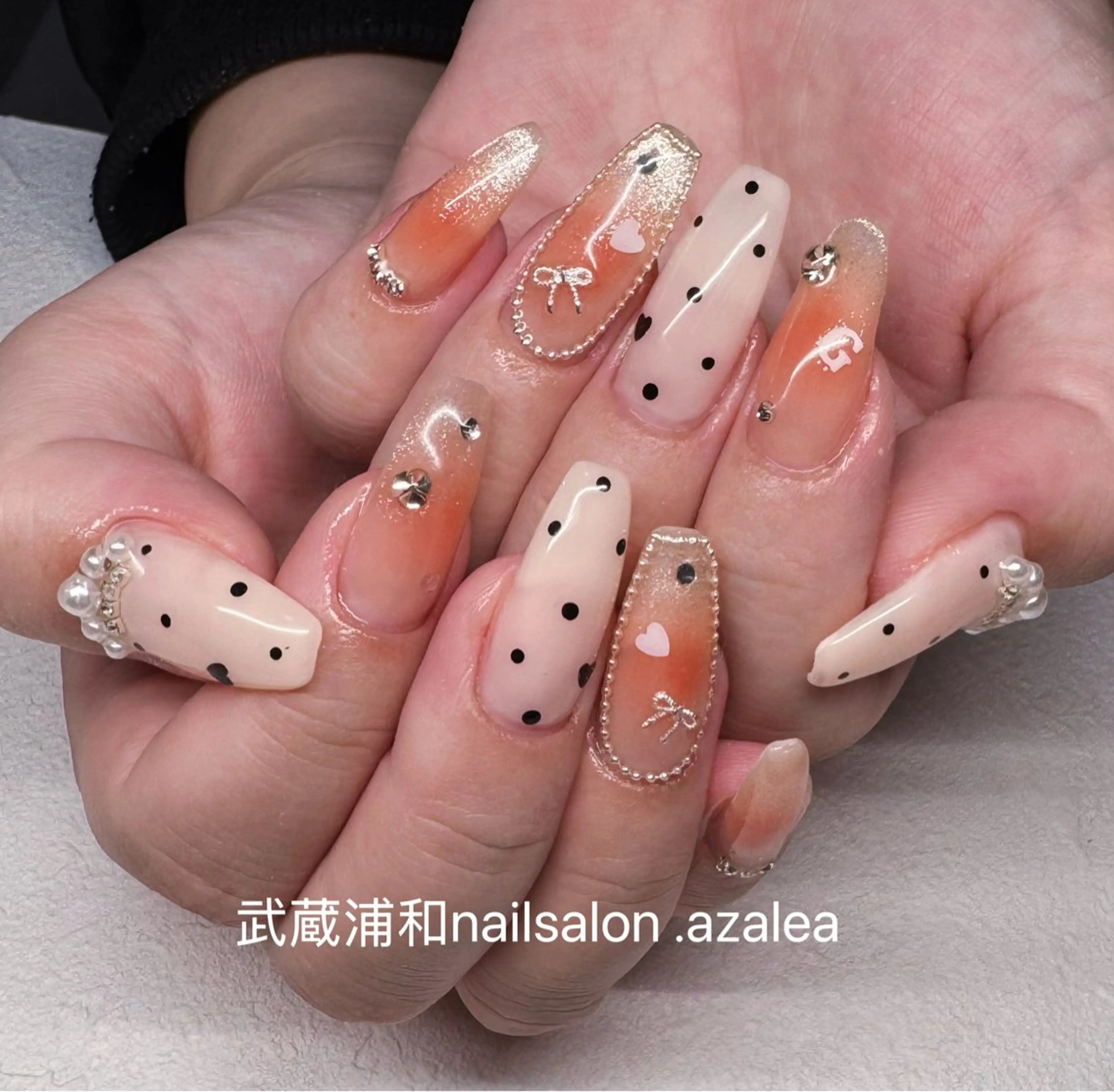 ネイル ハンドネイル R inのネイルデザイン