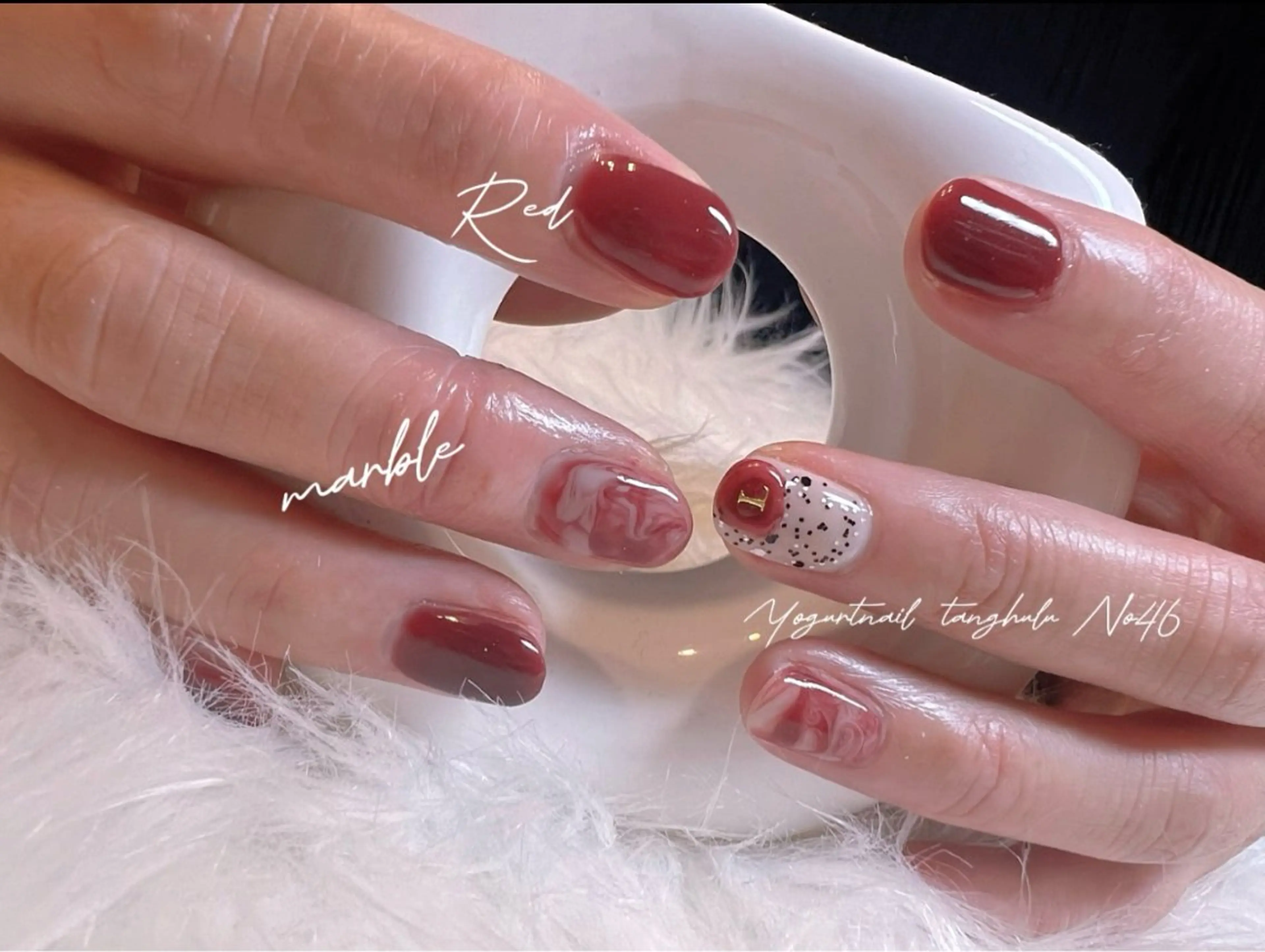 ネイル 🫧Lua.nail 🍒emuのネイルデザイン