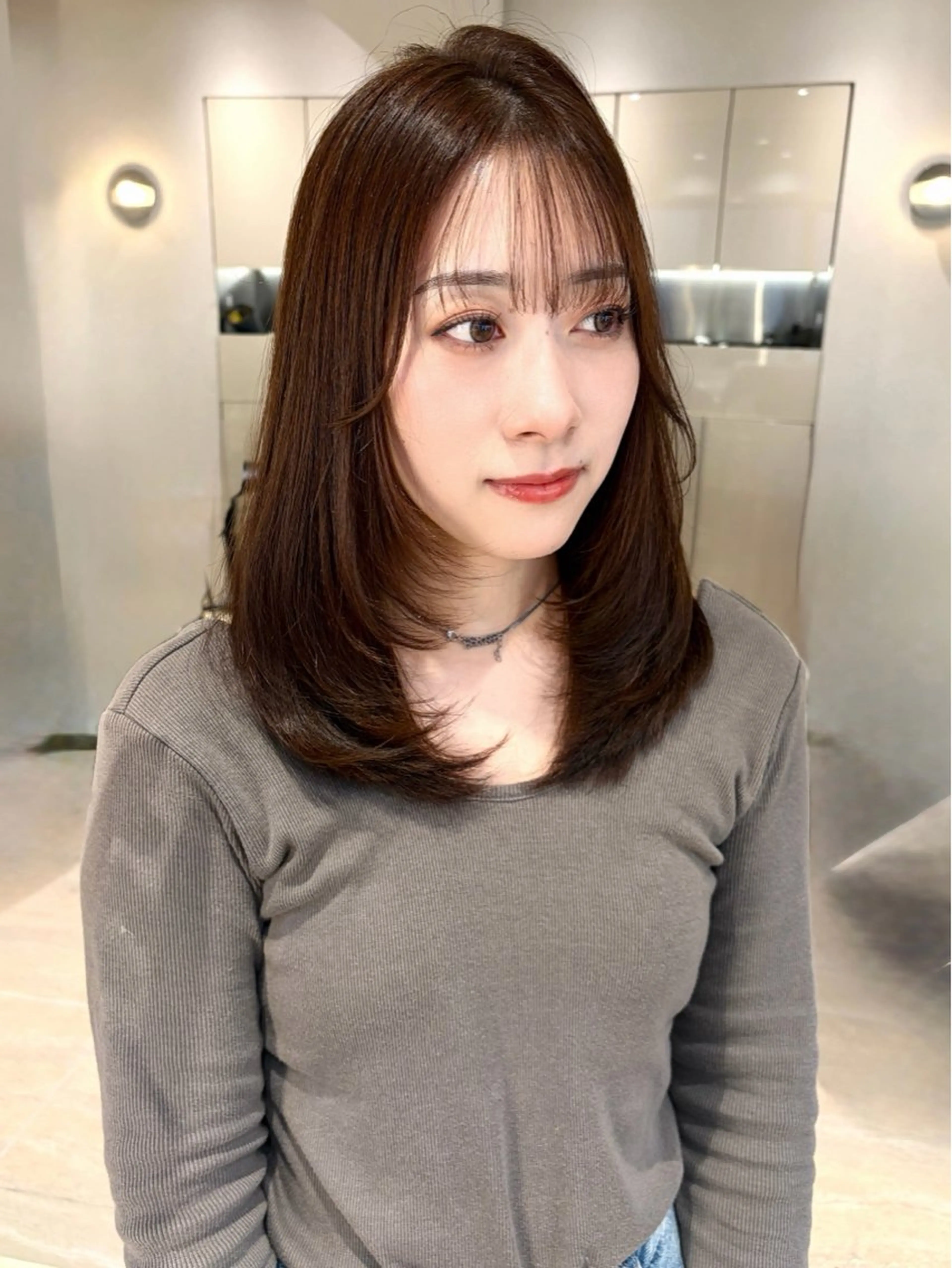 ミディアム カット ヘアカラー 前髪・顔周りカット☆ あらいみゆのヘアスタイル