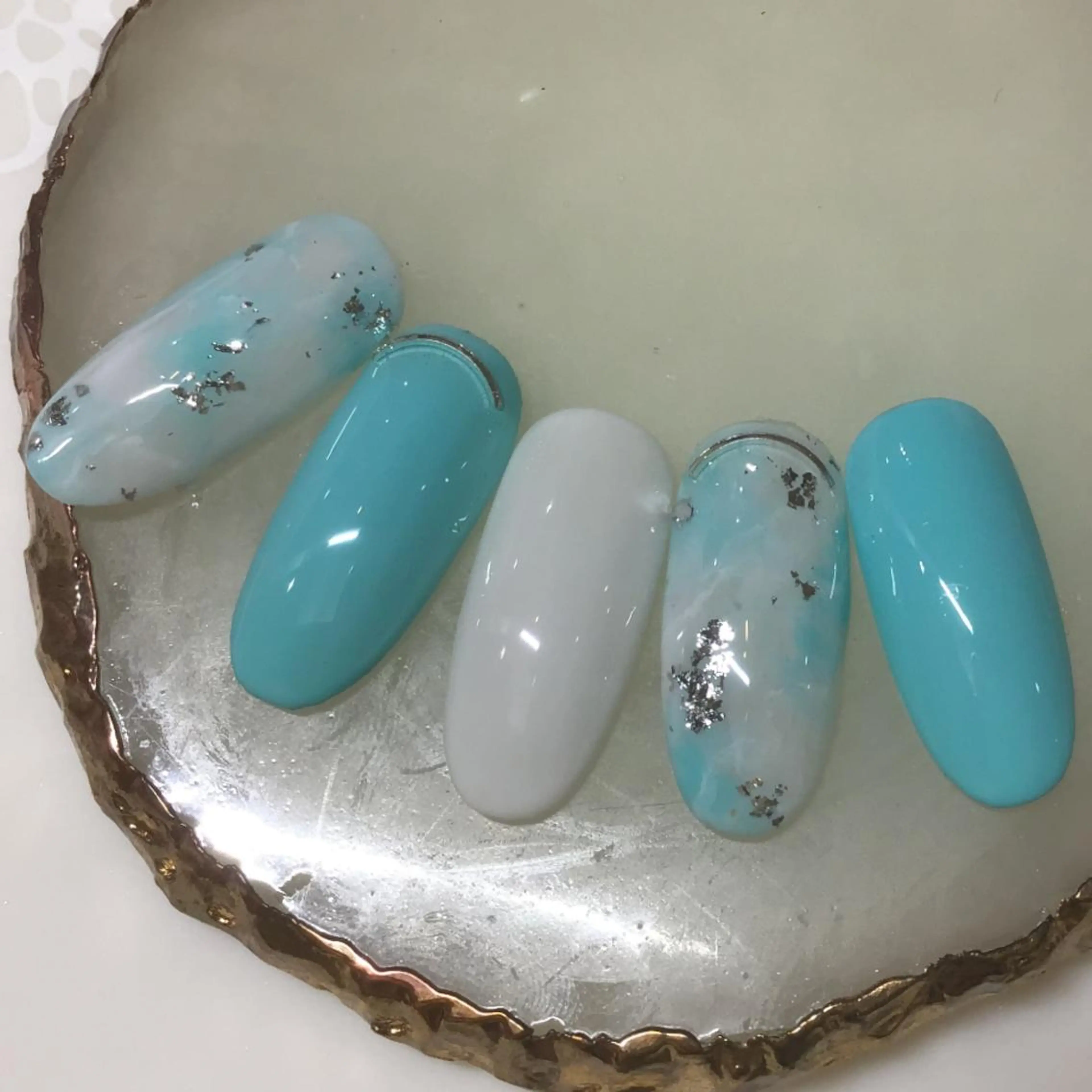ネイル カルフール リル MOEのネイルデザイン