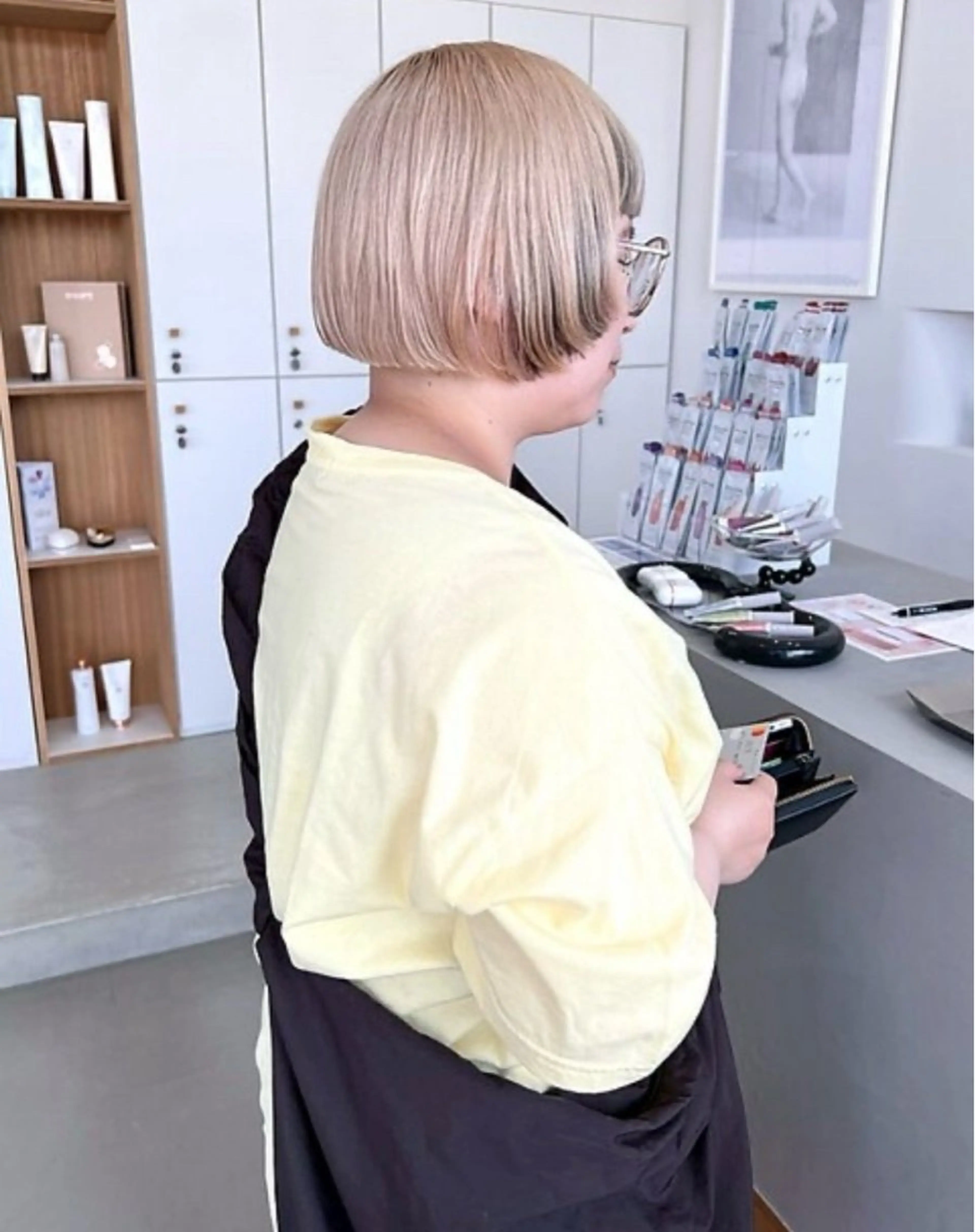 カラー 🎨ハイトーン/ デザインカラー 内藤のヘアスタイル