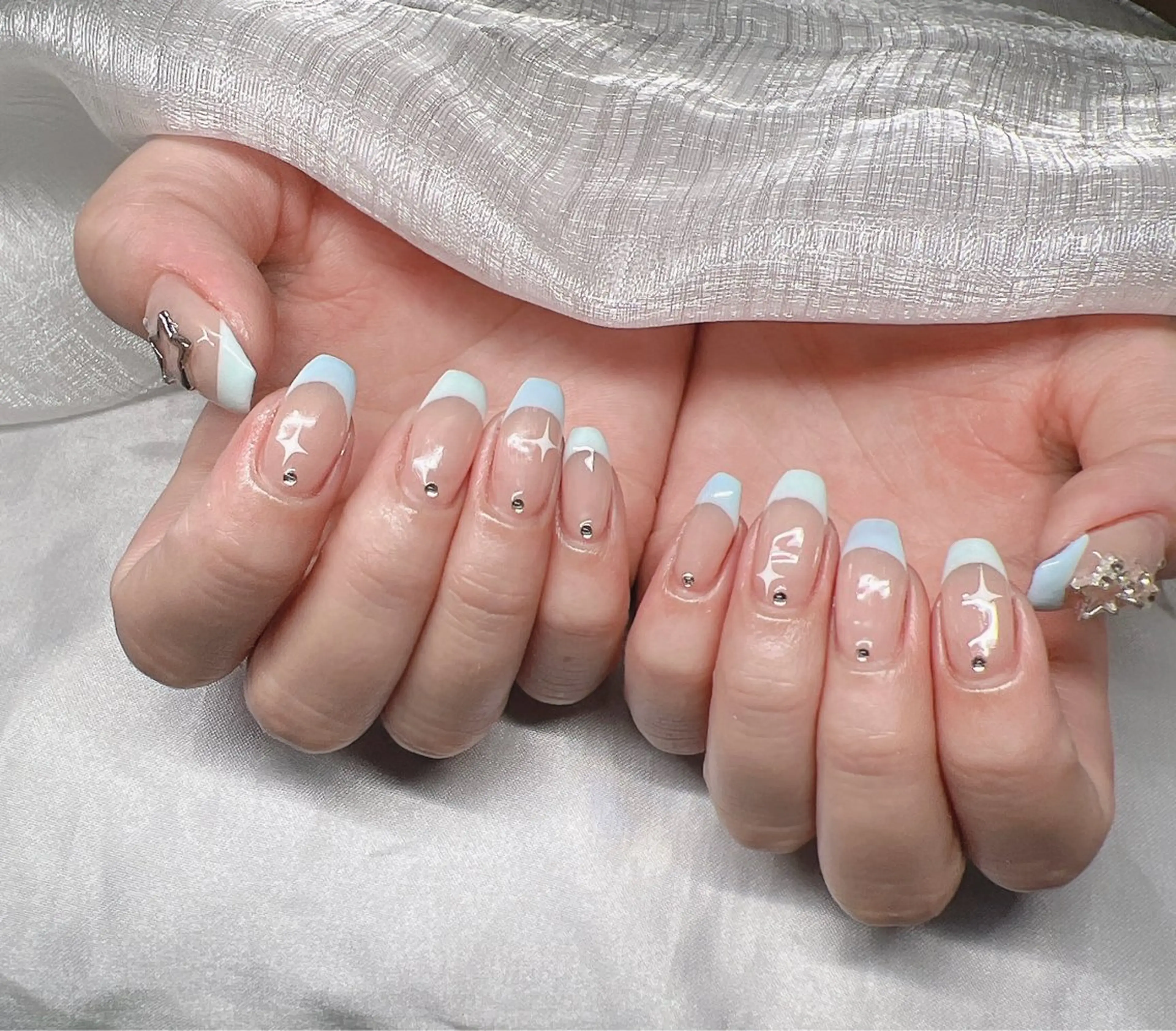 ネイル ハンドネイル Lee Nailsのネイルデザイン