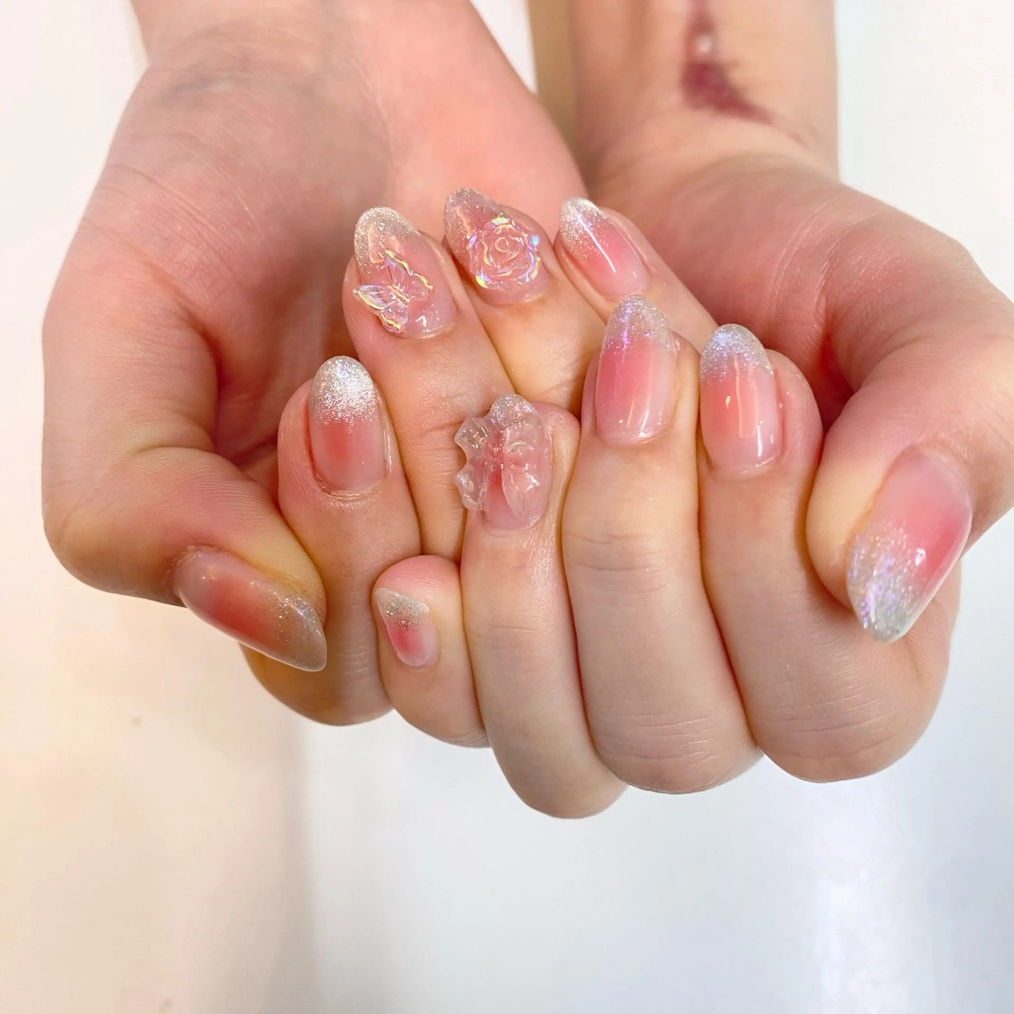 ネイル ラメ(グリッター) ハンドネイル Kira-ra所属・Kira-ra💎 KIRARIのネイルデザイン