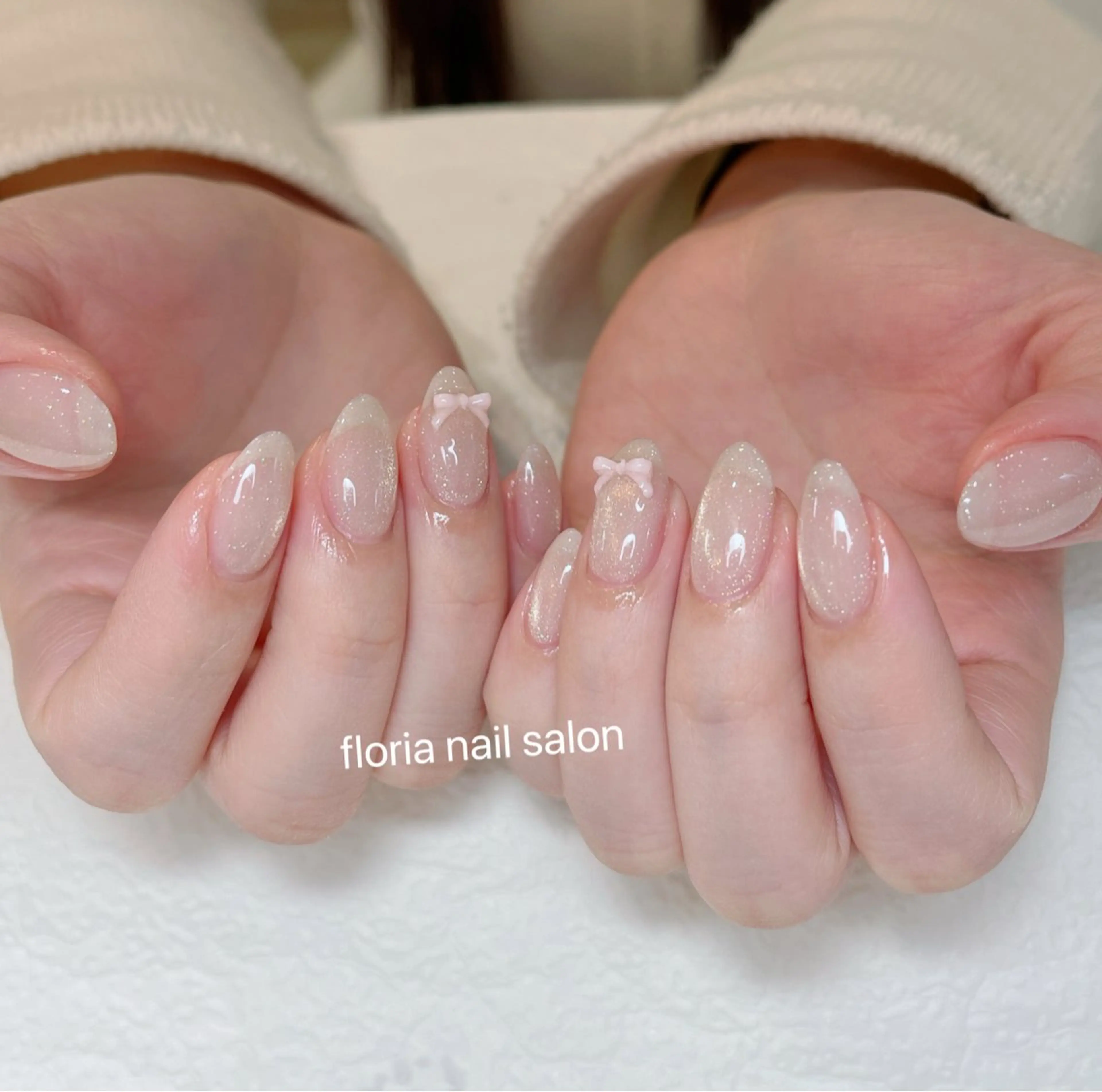 ネイル アートネイル ボルドー チークネイル フラッシュネイル キラキラネイル ハンドネイル Floria ユイのネイルデザイン