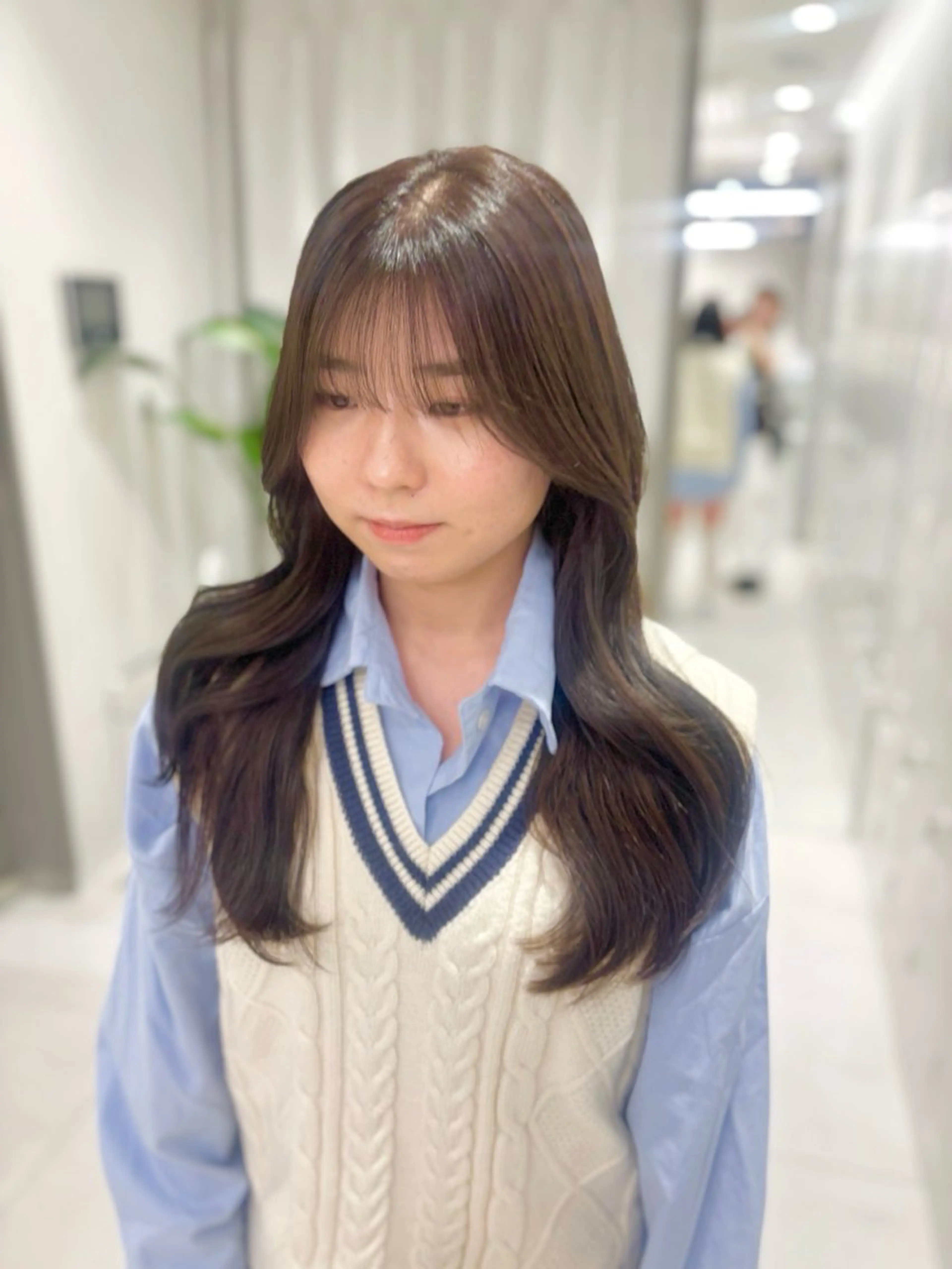 ロング 透明感カラー・レイヤ ー🎀amika🎀のヘアスタイル