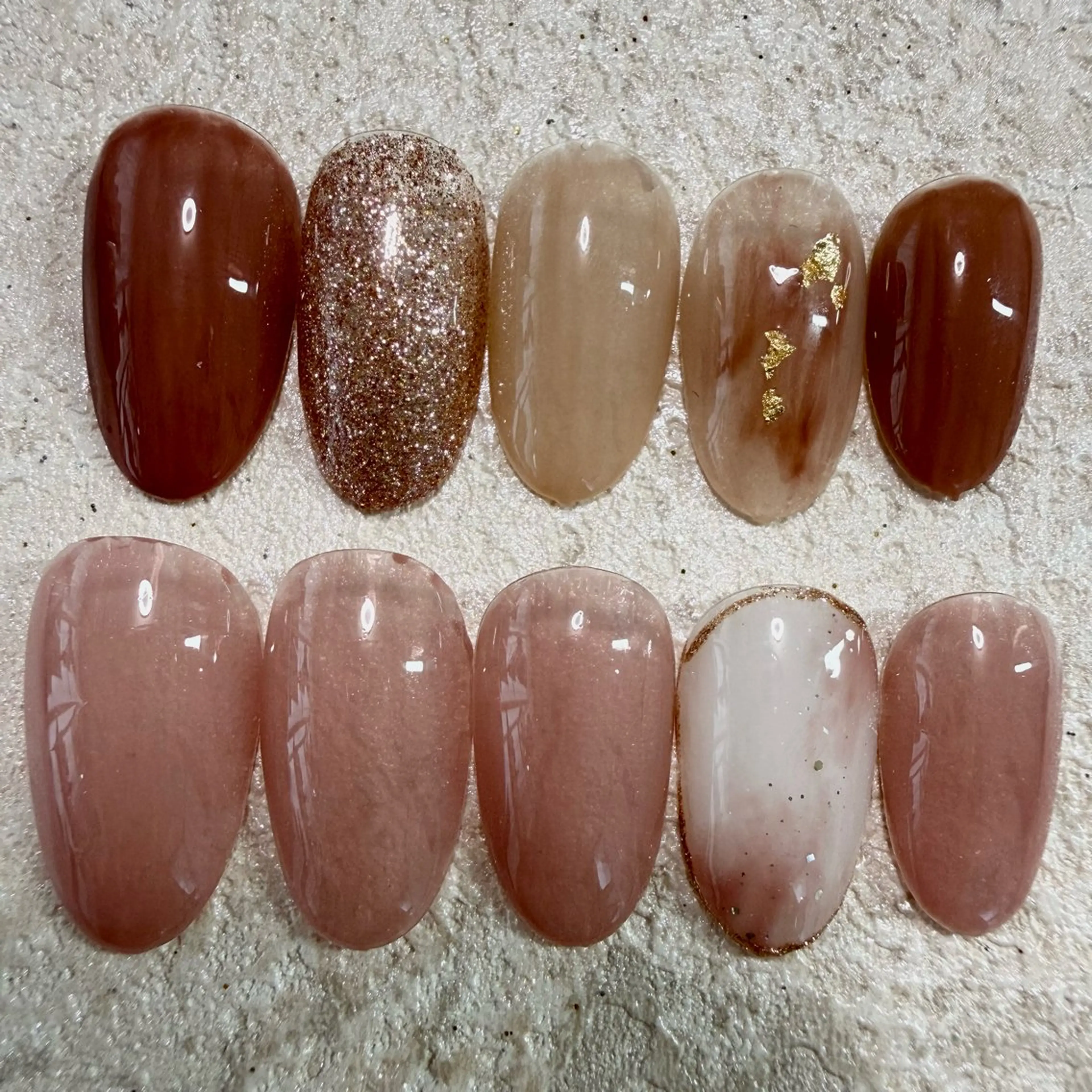 【ハンドジェル】 シンプルオフィス系定額ネイルの写真