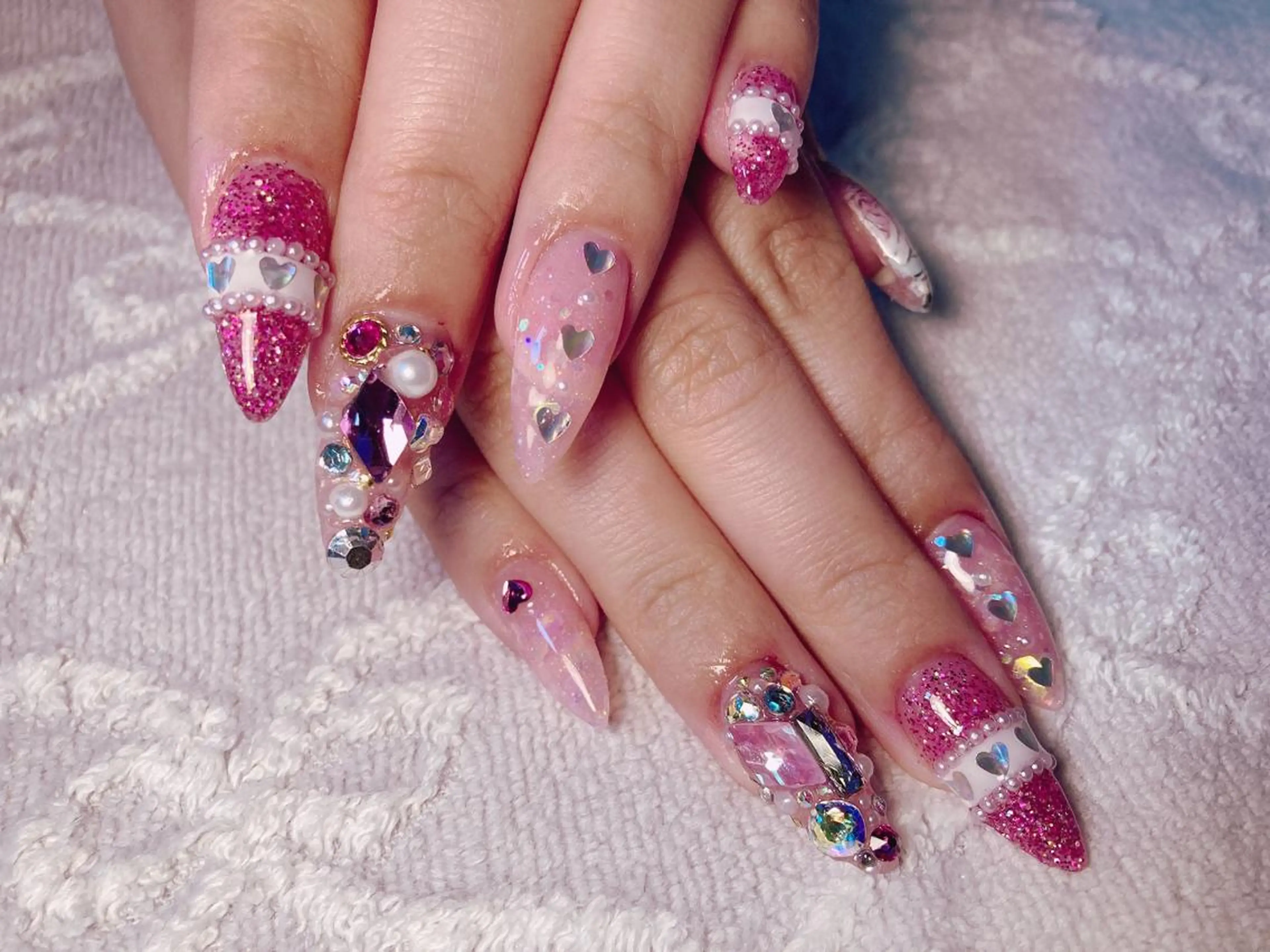 ネイル Spiky とうげ ふうかのネイルデザイン