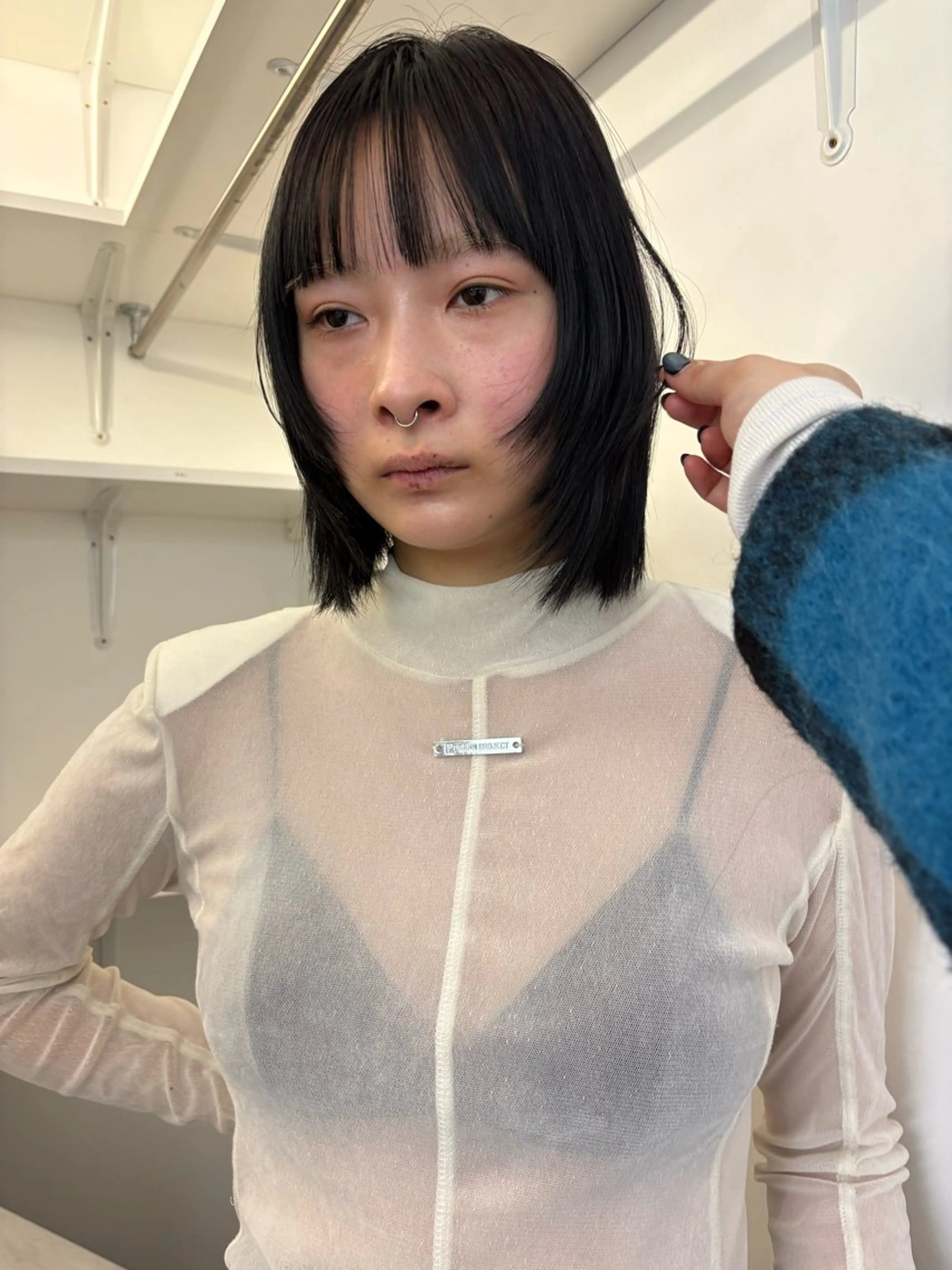 ミディアム カット×ブリーチカ ラー‪/yuNa🩶のヘアスタイル