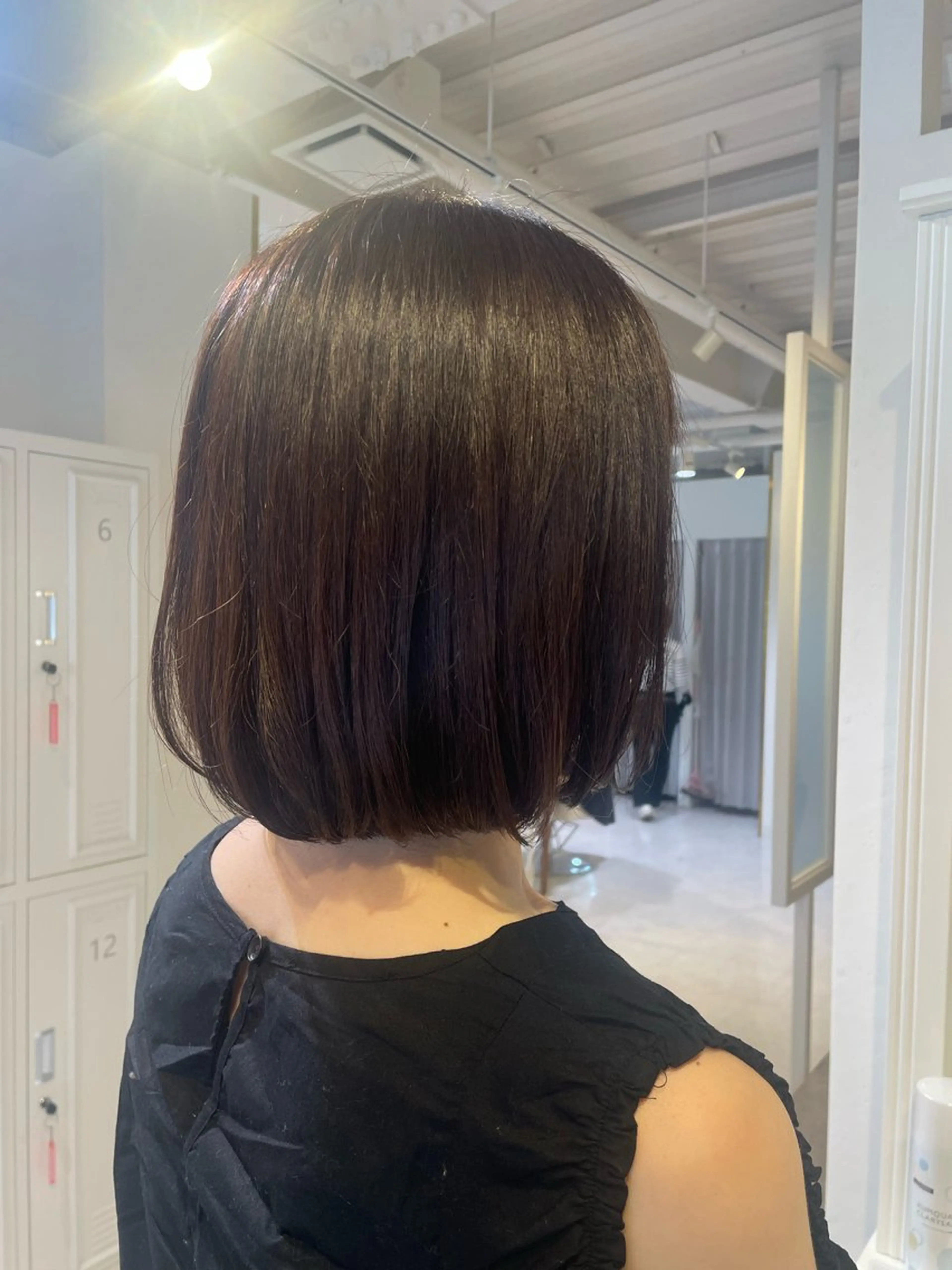 ミディアム カット 和田 真依のヘアスタイル