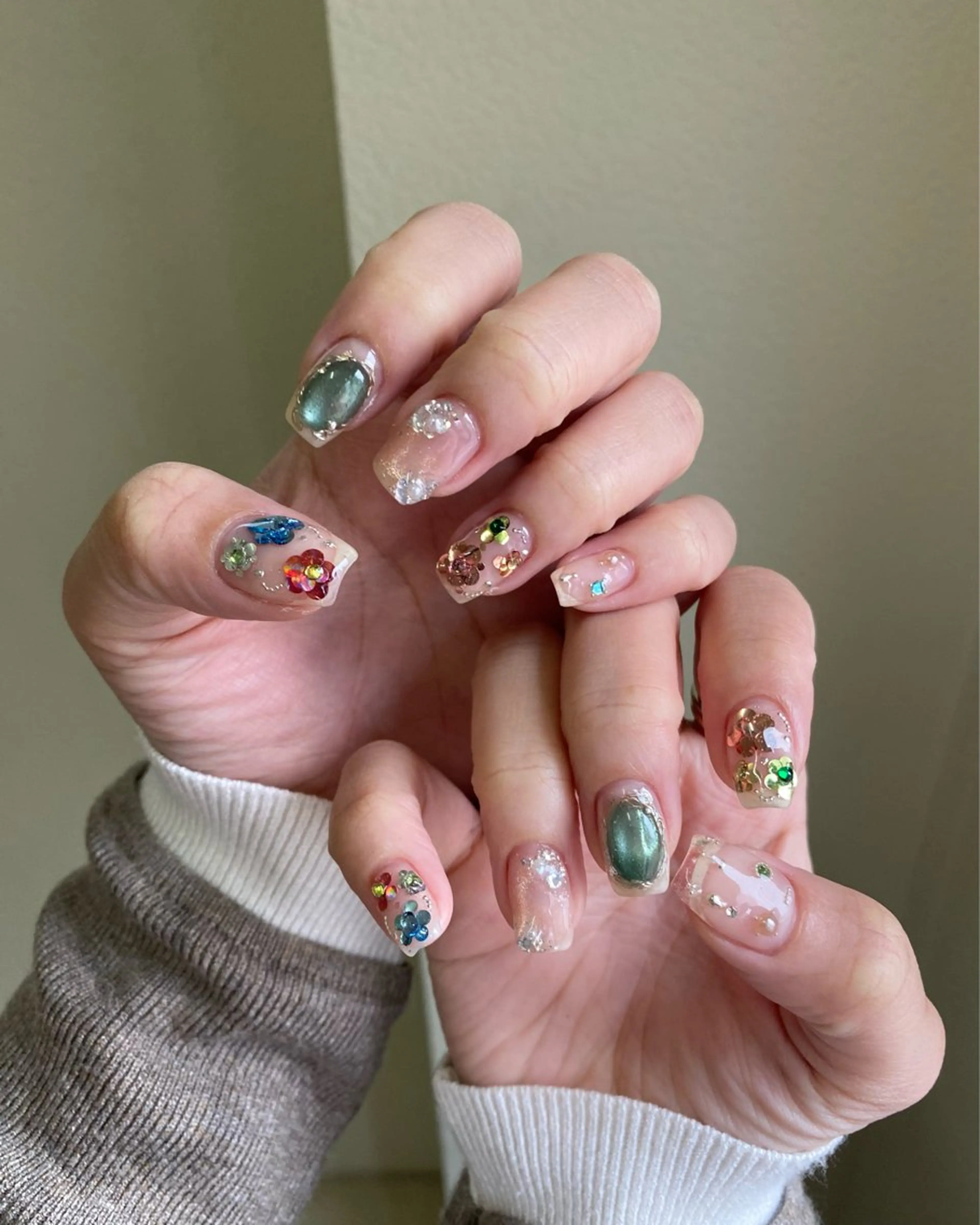 ネイル 成人式 フラッシュネイル フレンチネイル ジェルネイル 卒業式 ハンドネイル 草加ニュアンスネイル 🌚hersのネイルデザイン