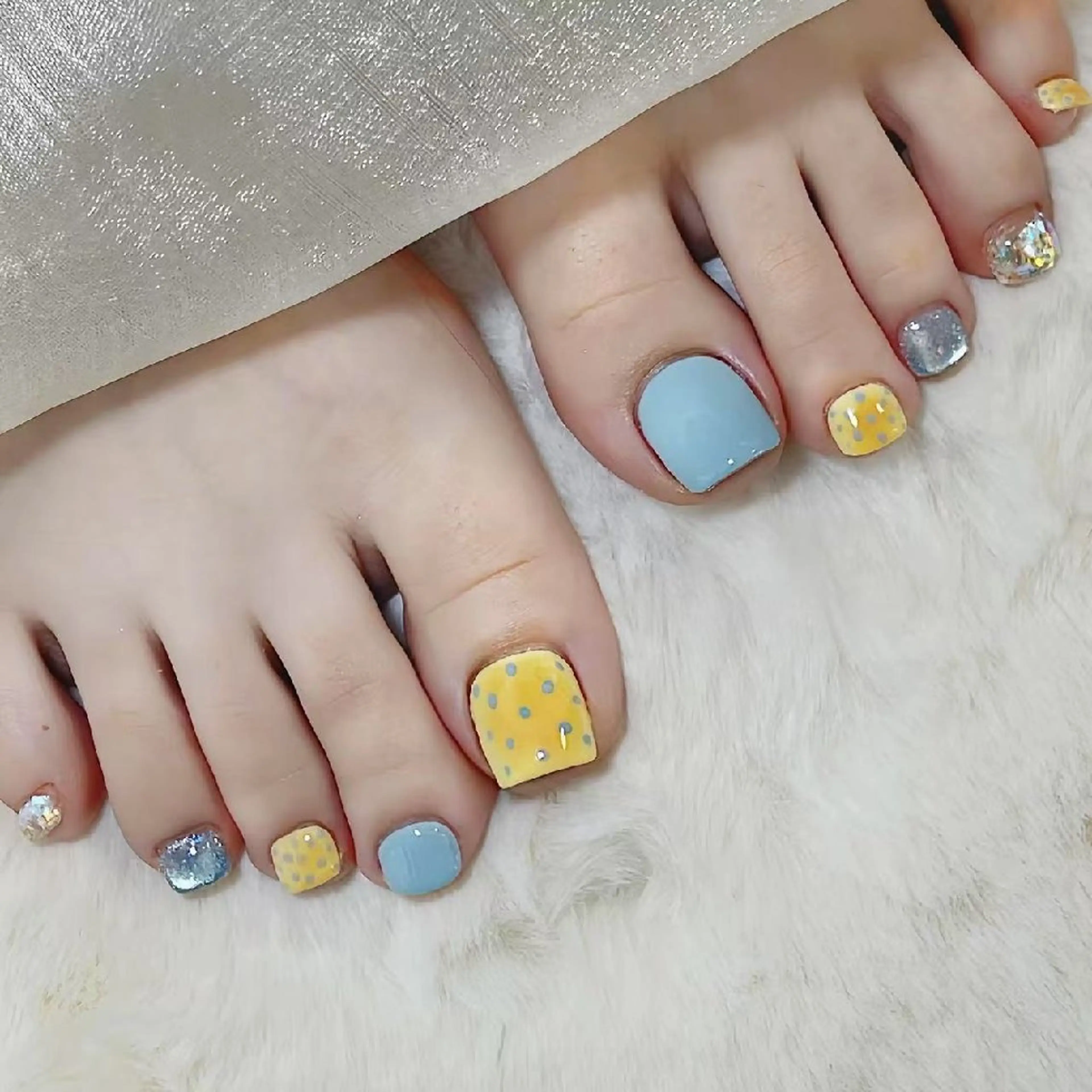 ネイル ハンドネイル フットネイル 🎀 ユズ 🎀のネイルデザイン