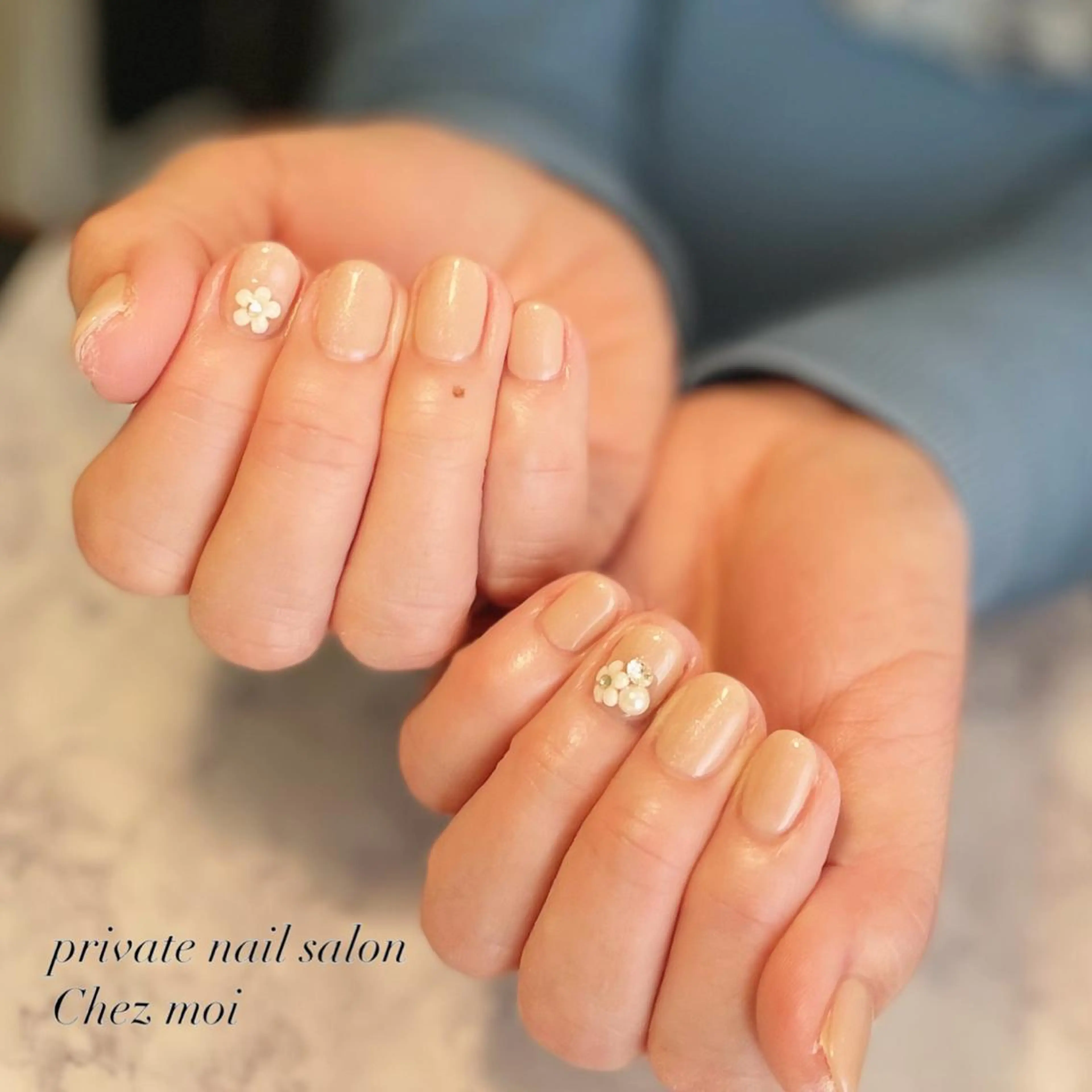 ネイル ワンカラーネイル KOMINE TOMOKOのネイルデザイン