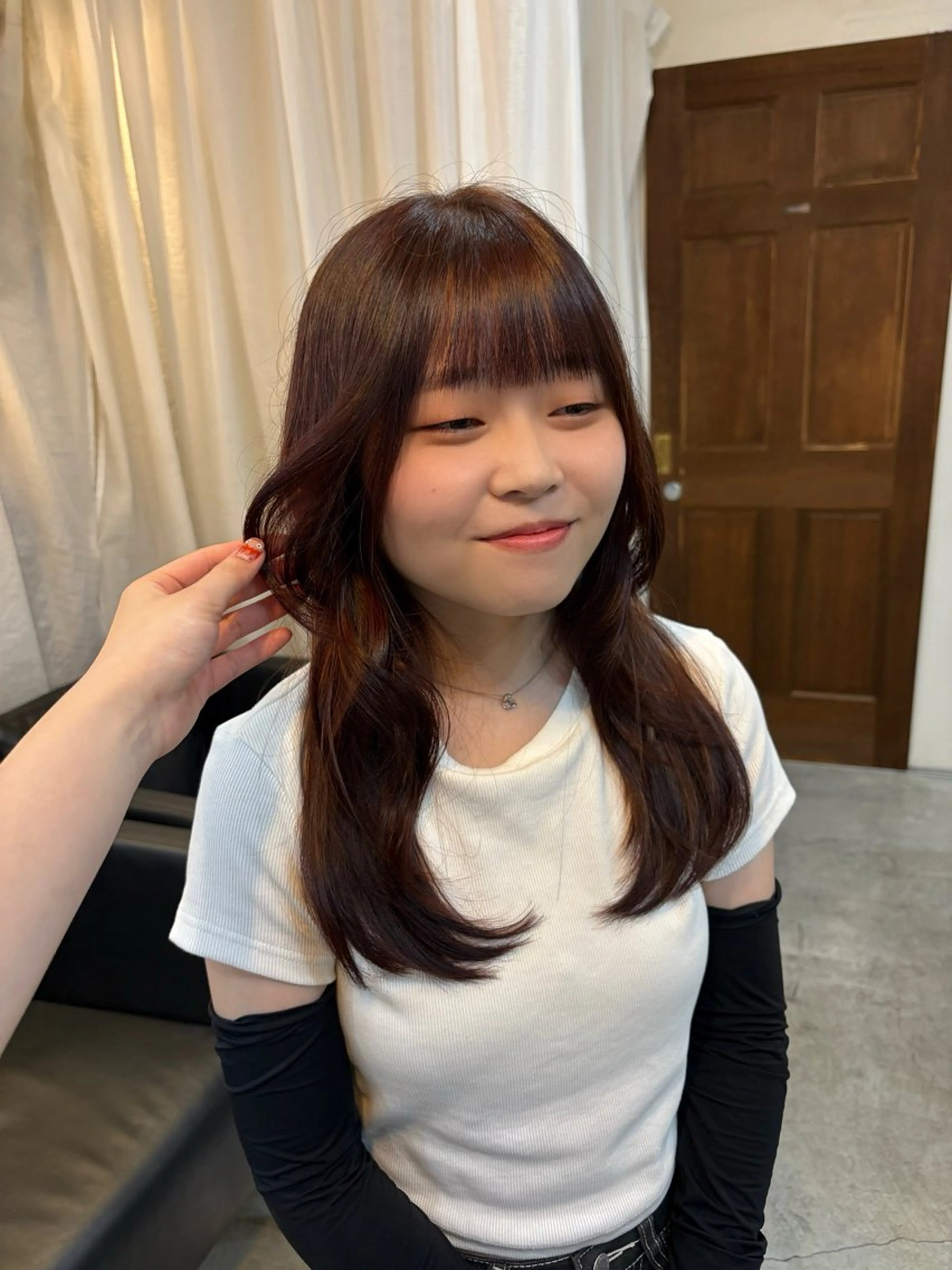 ロング カラー ピンクカラー レイヤーカット 顔周りカット ピンク カラー🩰りりのヘアスタイル