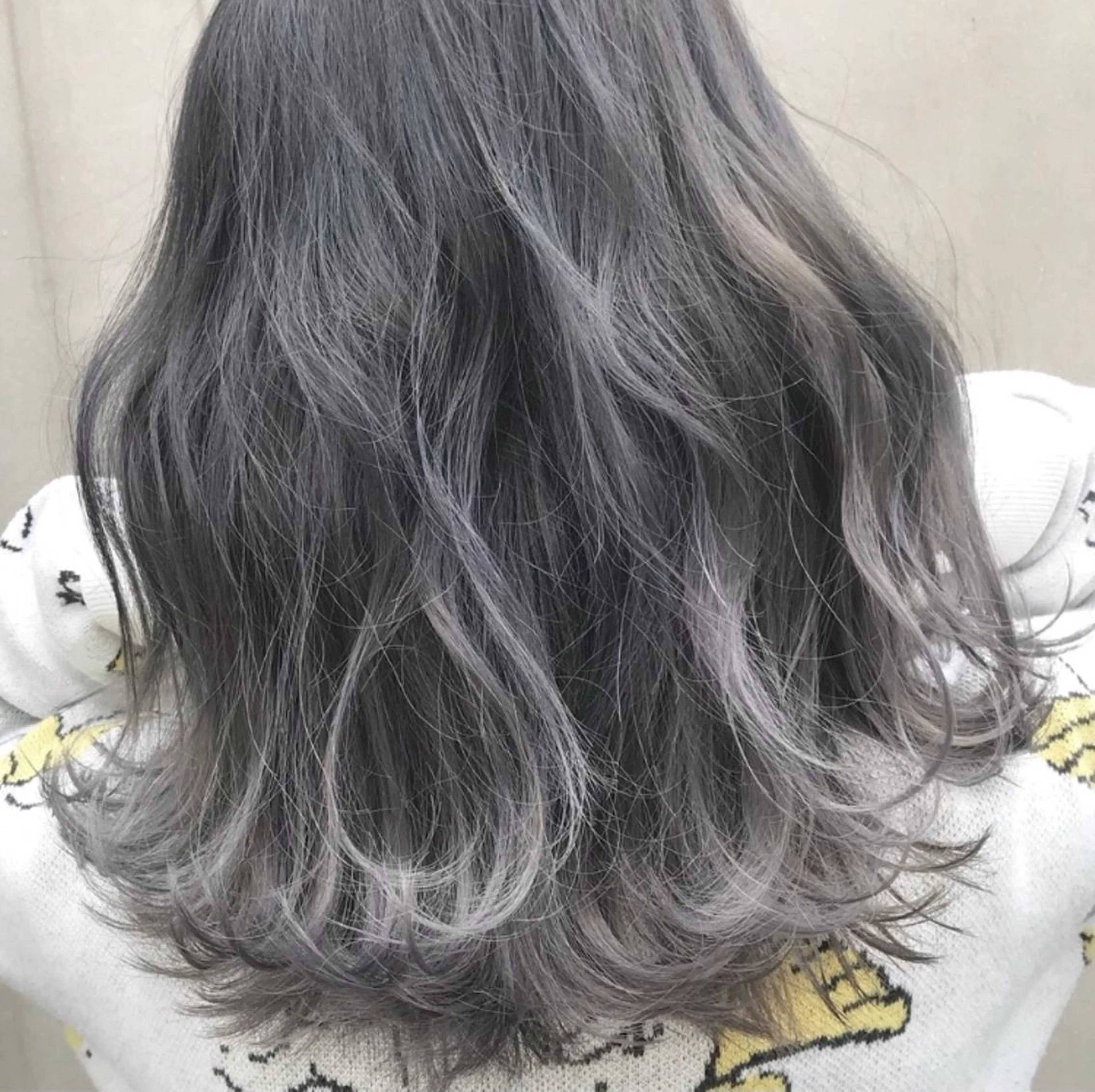ミディアム カラー 北間 寛哉のヘアスタイル