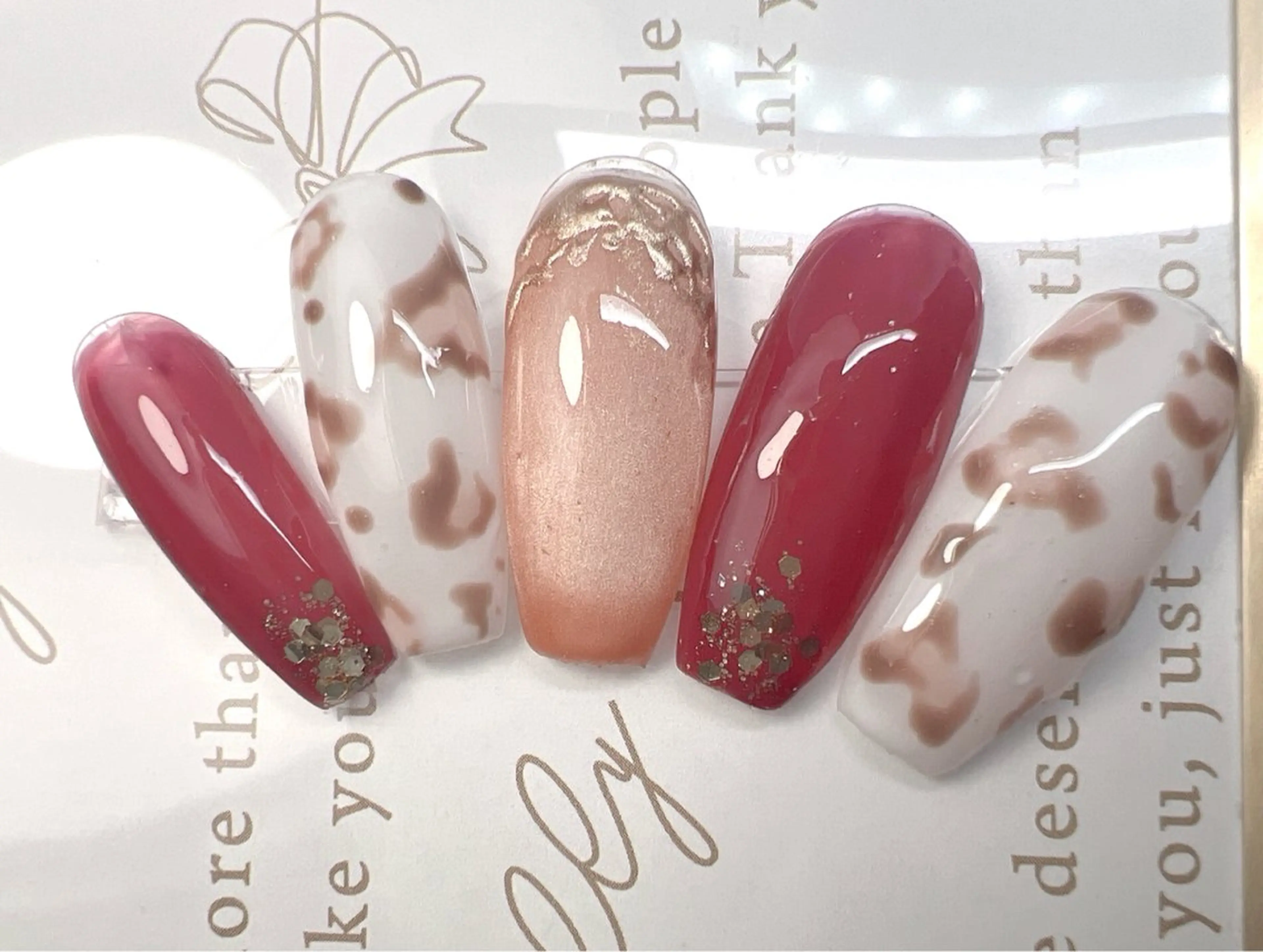 ネイル アニマル柄 ハート 加藤 恵のネイルデザイン