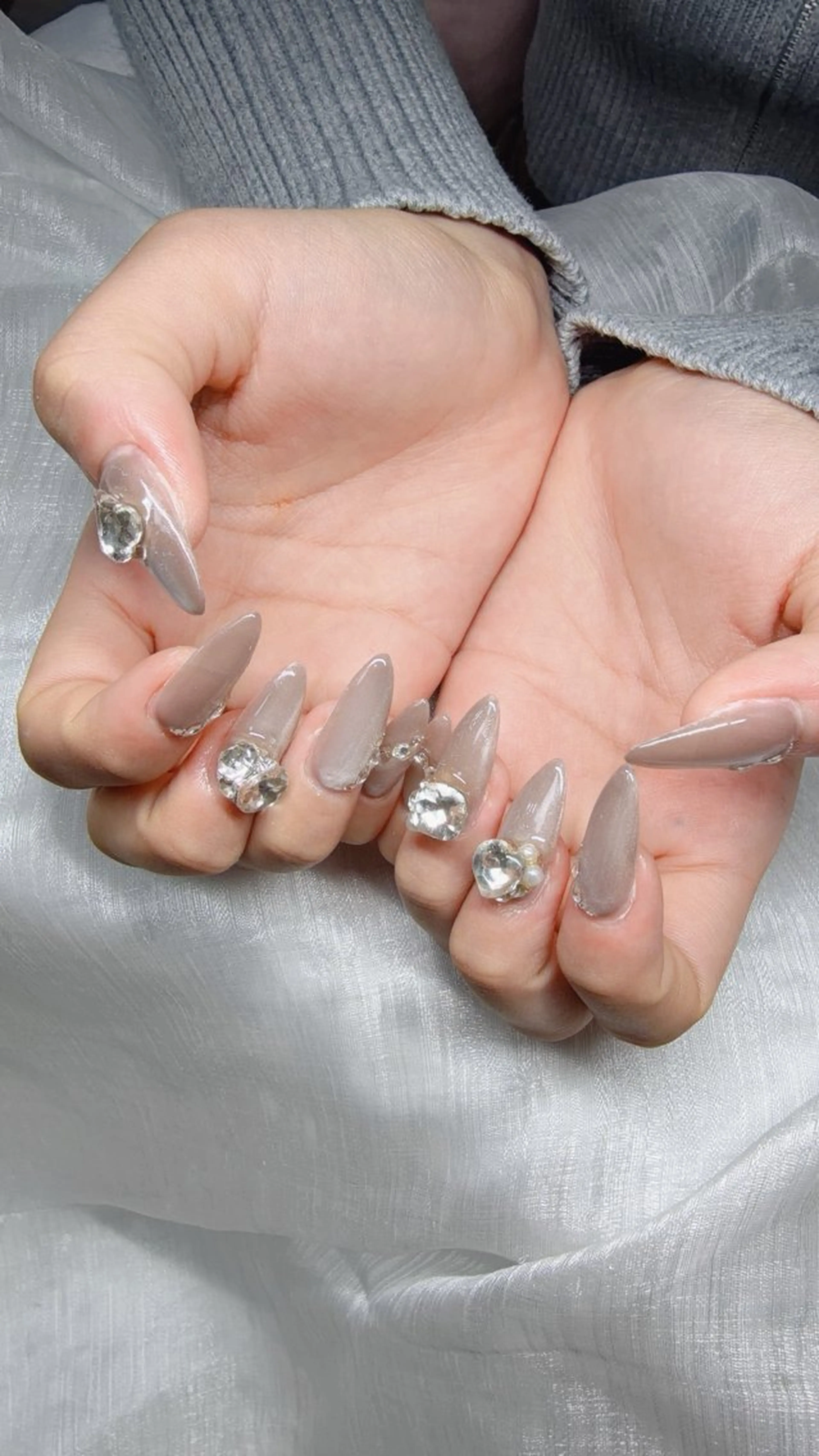 ネイル ハンドネイル Lee Nailsのネイルデザイン