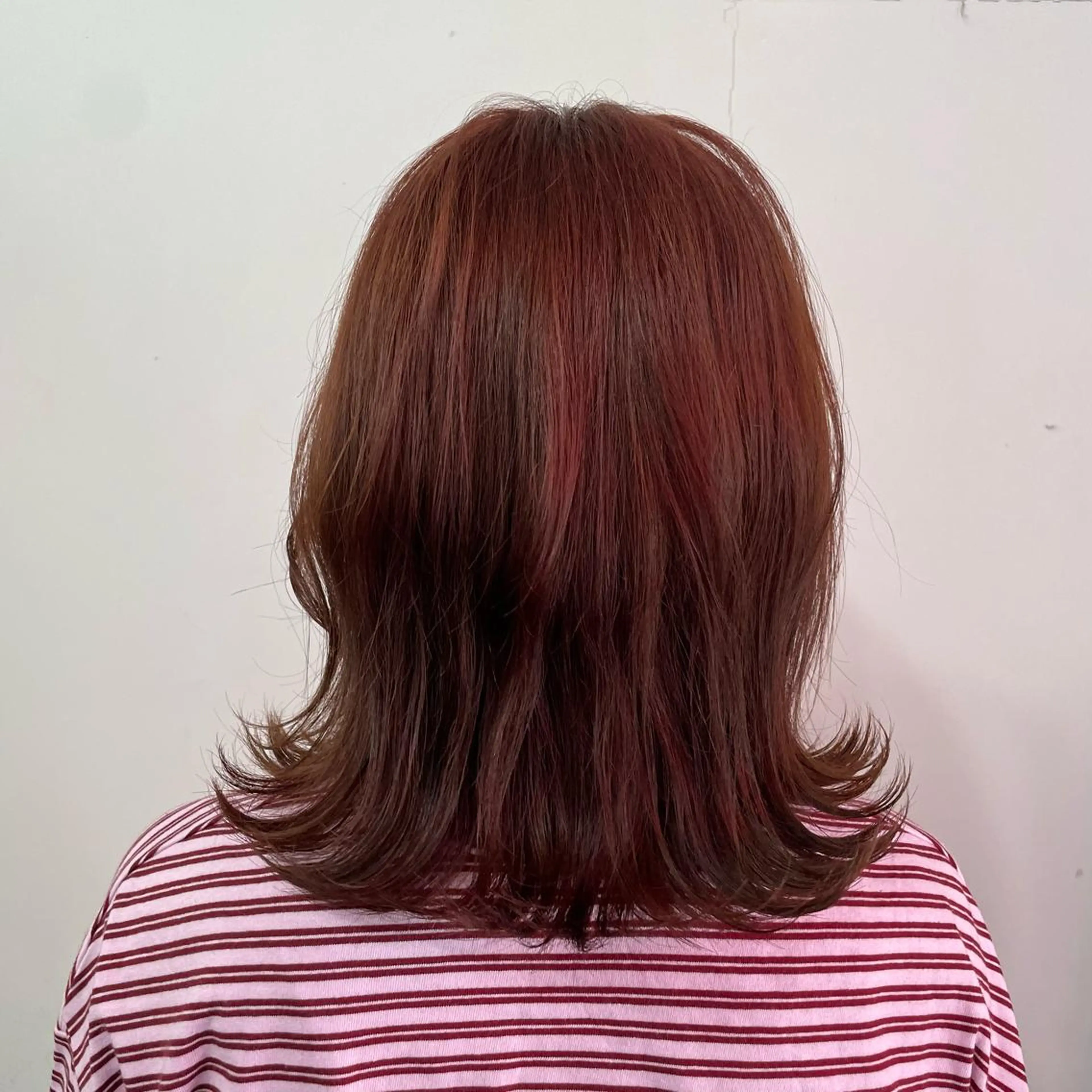 ミディアム カラー ブラウンカラー カシス カット ヘアカラー トリートメント 暖色カラー/ メンズ/名駅/ユキハのヘアスタイル