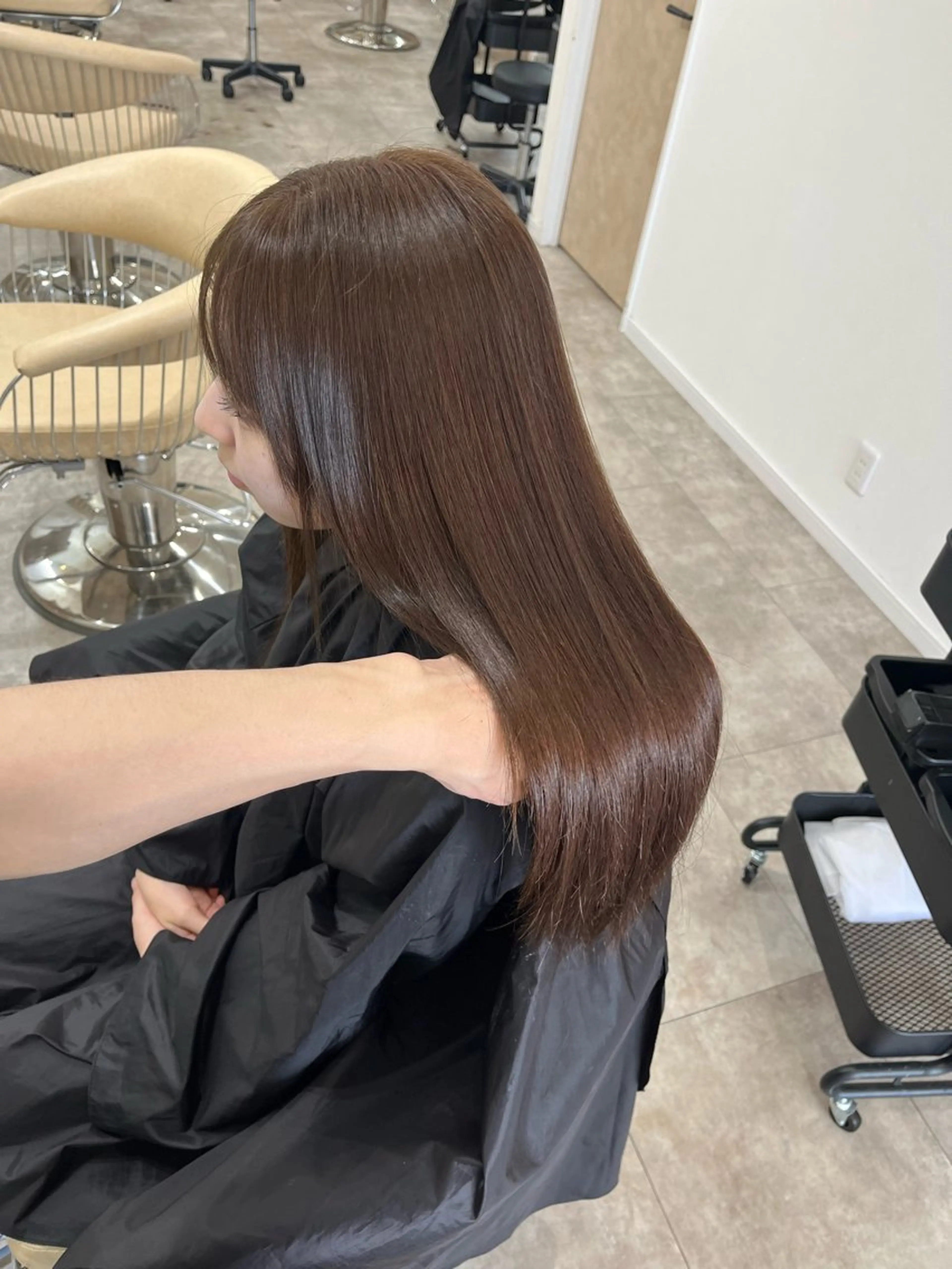 ロング ヘアカラー 廣庭 勇人のヘアスタイル