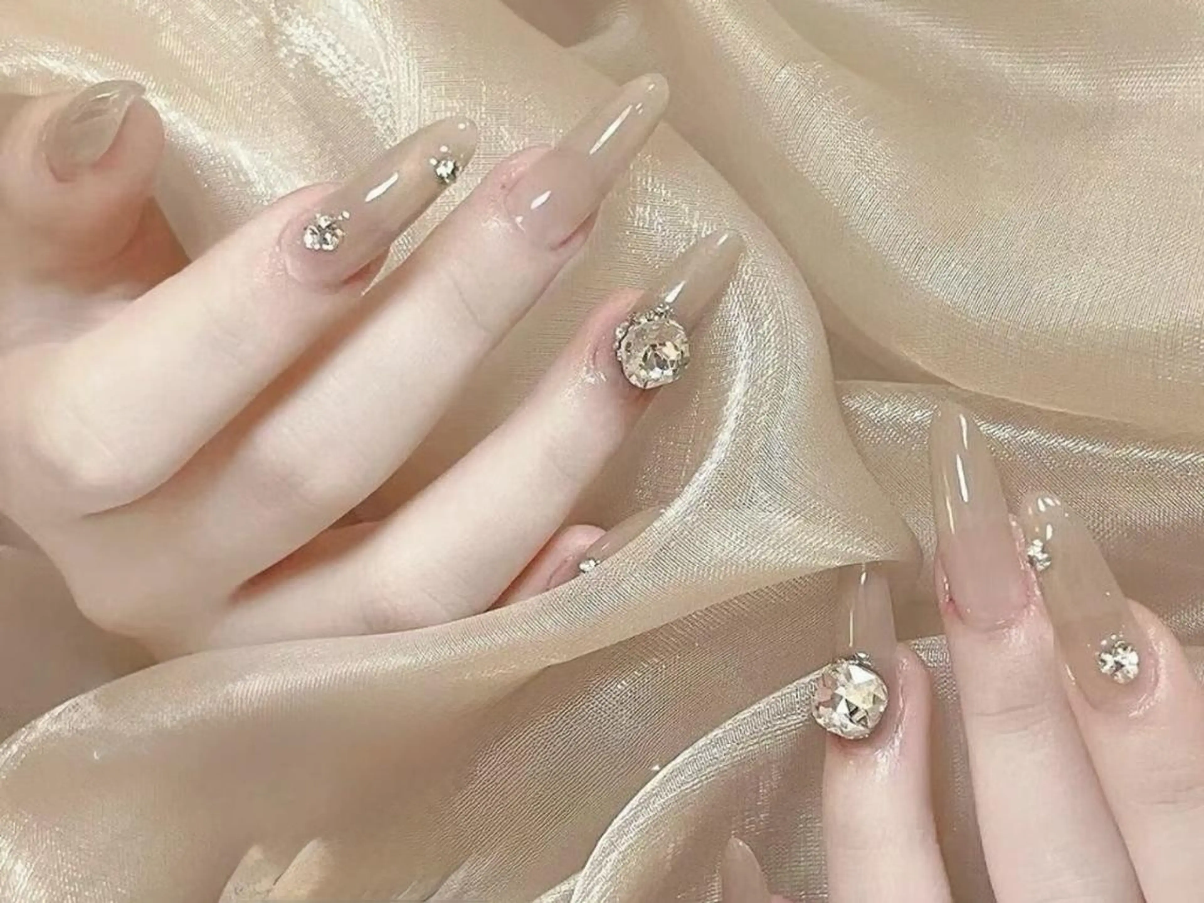 ネイル カジュアル ミディアムネイル オフィスネイル ワンカラーネイル スカルプネイル ハンドネイル ハンドケア 🎀Sense Nail渋谷店🎀のネイルデザイン