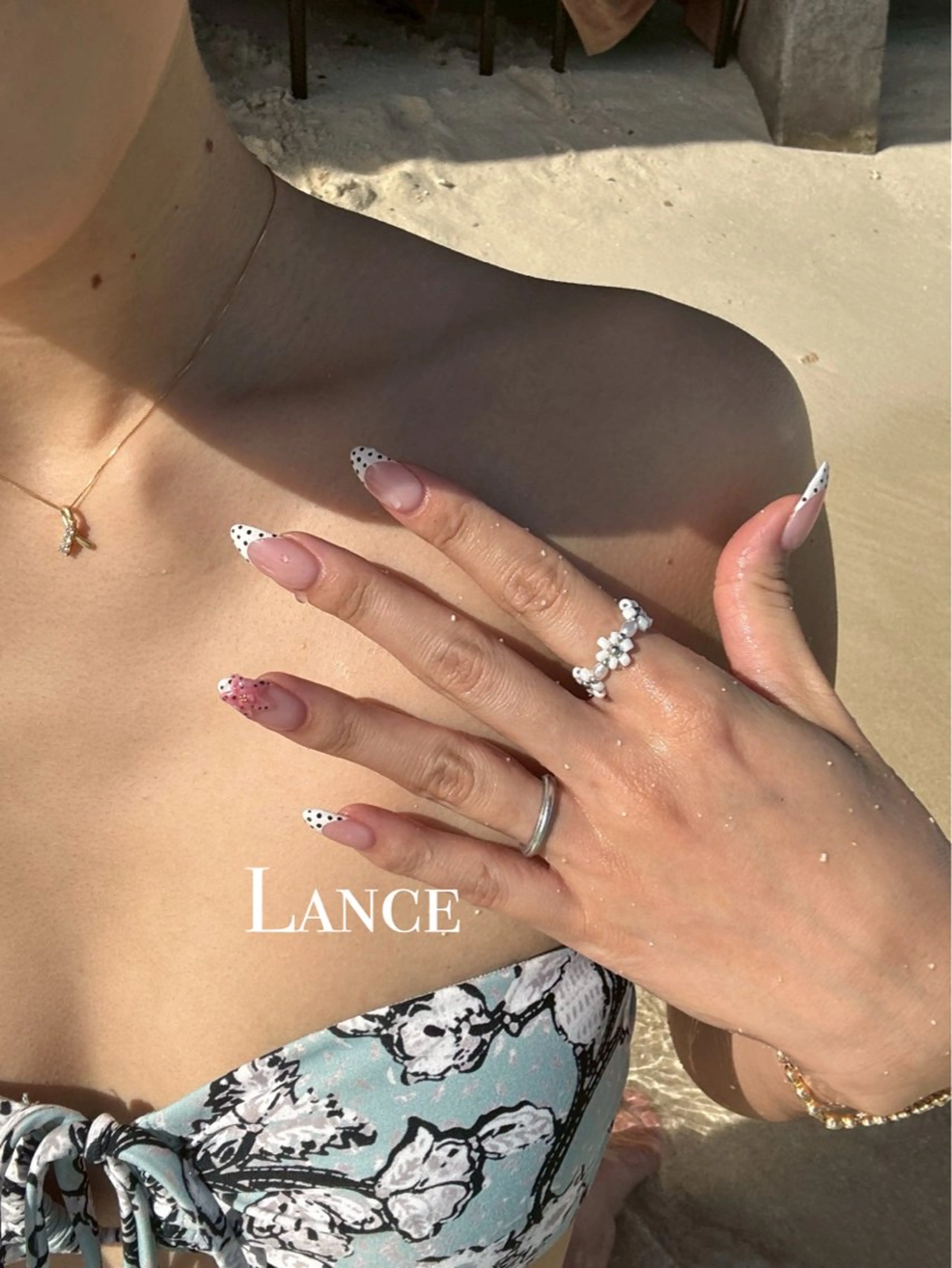 ネイル 韓国ネイル ワンホンネイル 冬ネイル ハンドネイル Lance nailのネイルデザイン