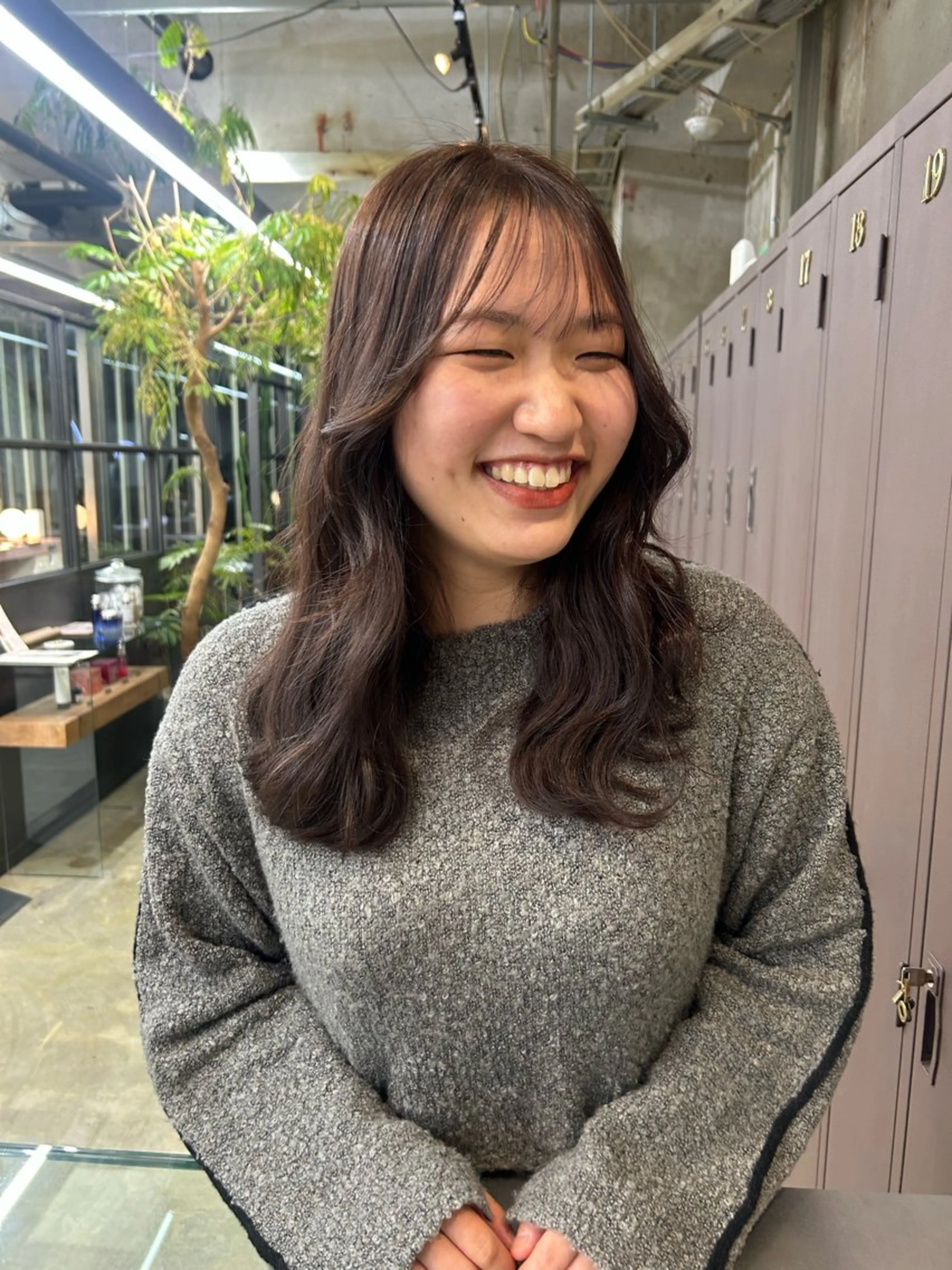 ロング カラー ベージュカラー ラベンダーカラー ラベンダーベージュ maho/垢抜け カラー♡パーマのヘアスタイル