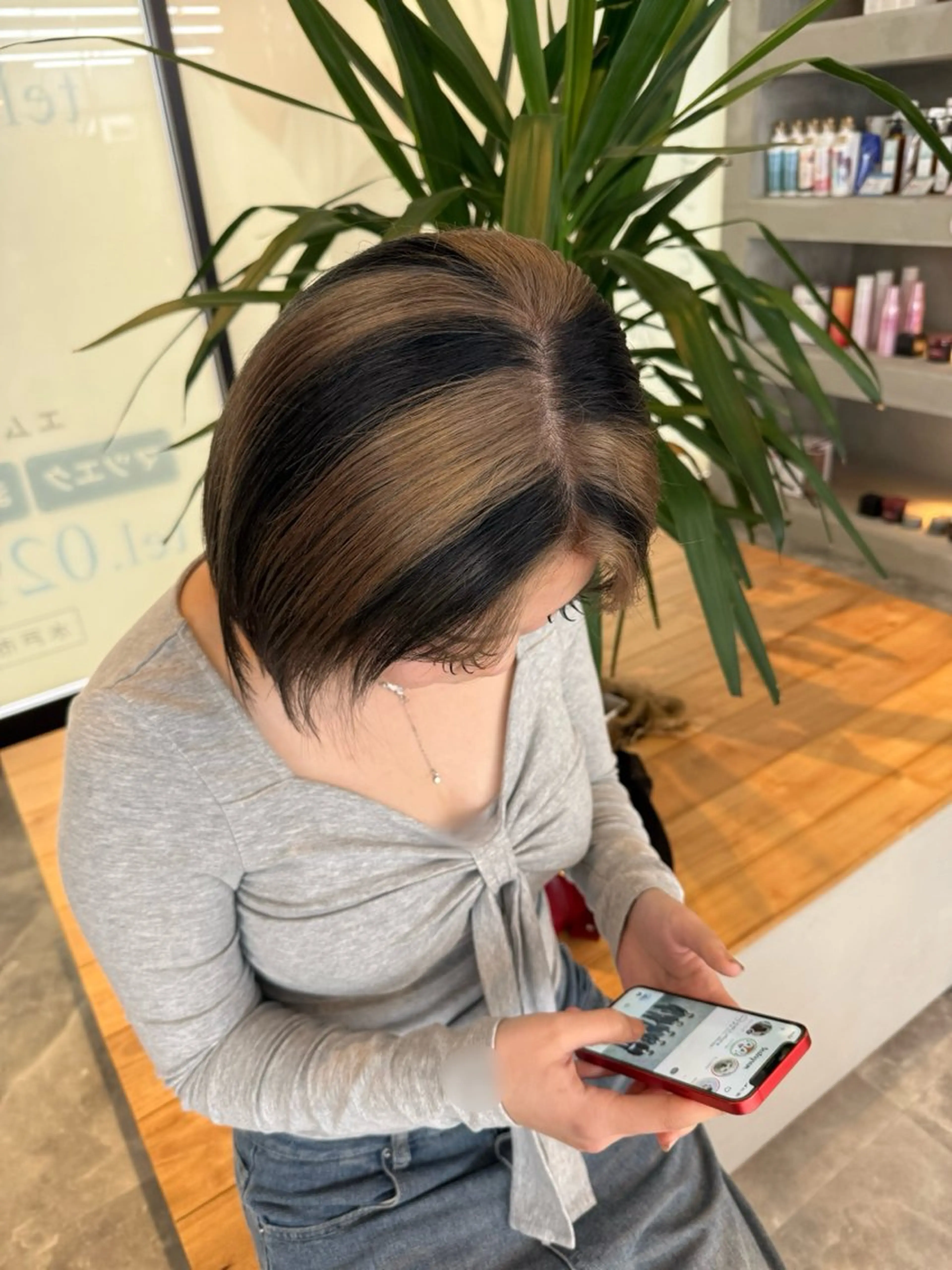 ミディアム 花井さくら🇺🇸 /デザインカラー🌈のヘアスタイル