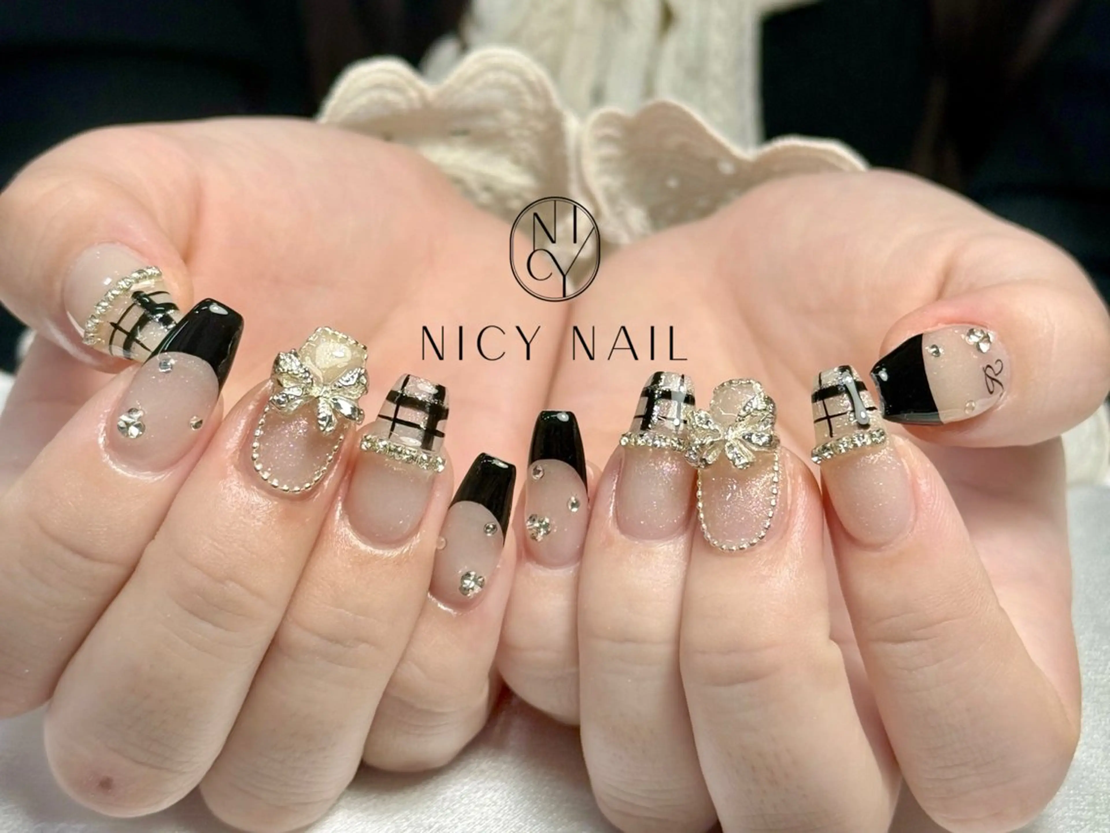 ネイル ハンドネイル Anna_ Nicy Nailのネイルデザイン