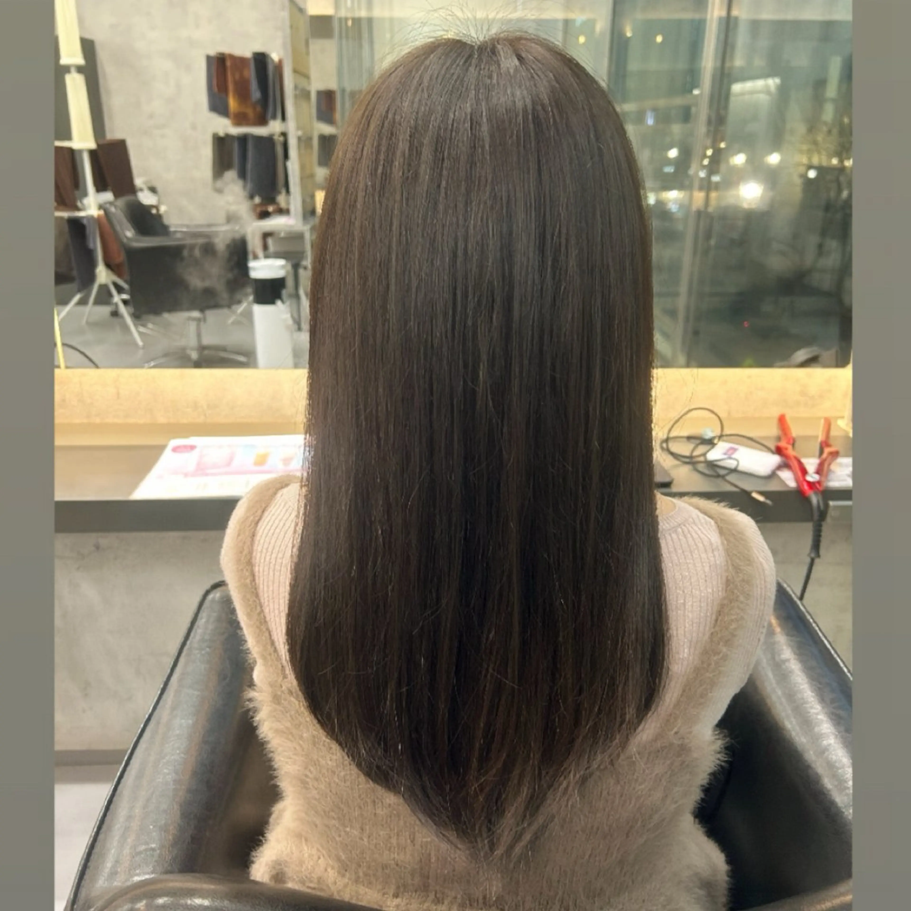 ⭐️8:30~ or 20:00~限定メニュー⭐️ワンカラー✨うるツヤトリートメントつ 付き💎の写真