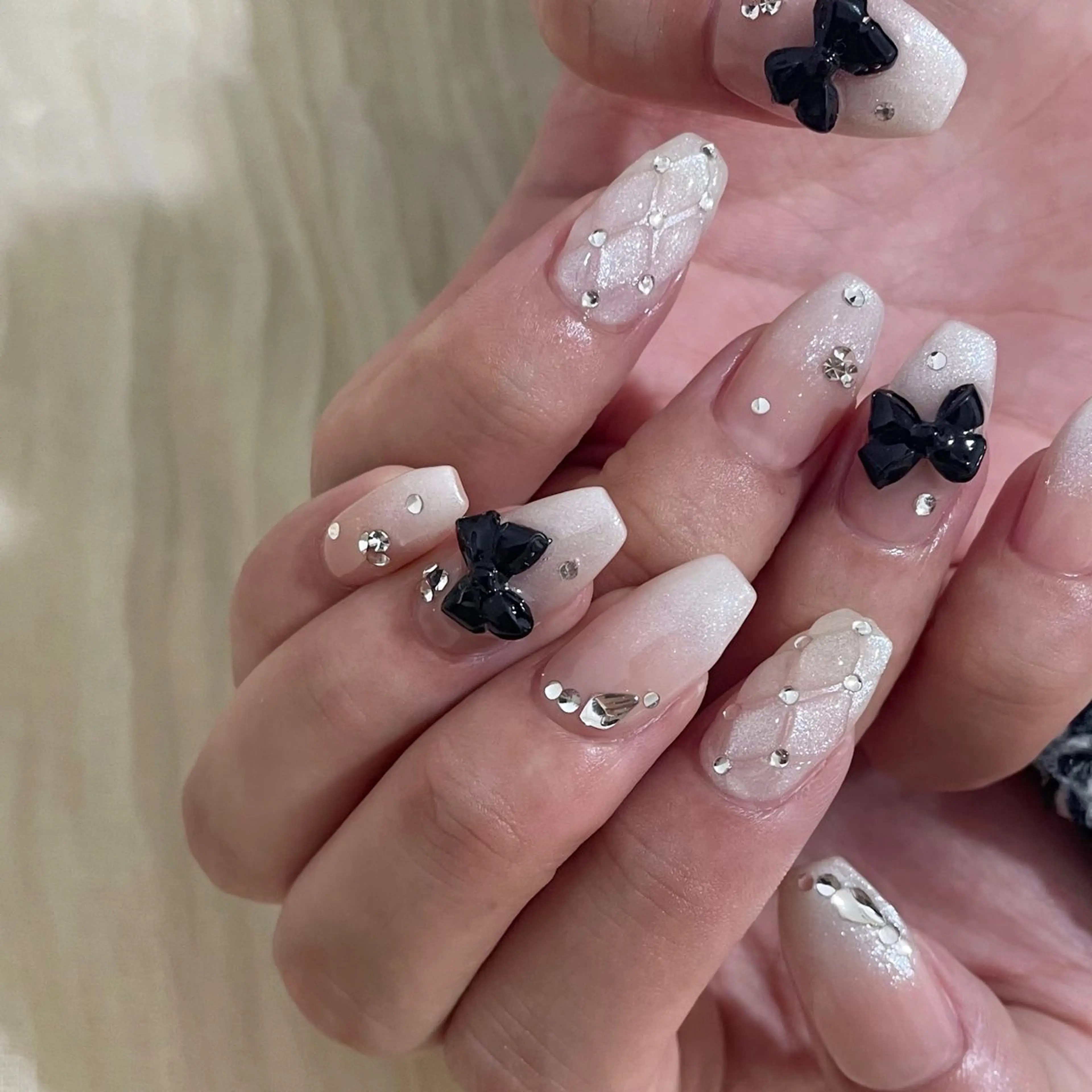 ネイル ハンドネイル ハンドケア m-nail所属・m-nail 🌙minamiのネイルデザイン