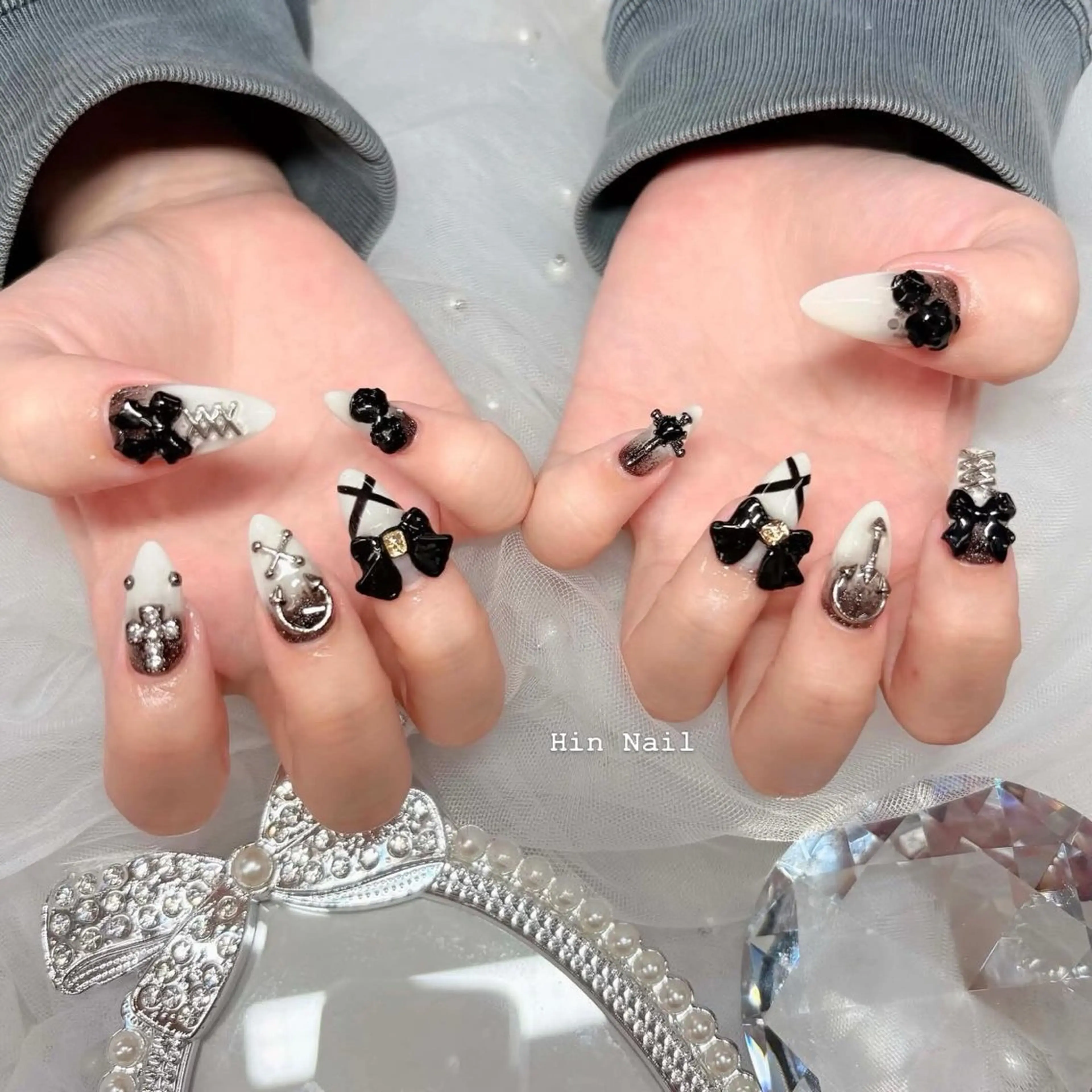 ネイル ハンドネイル HIN NAILのネイルデザイン