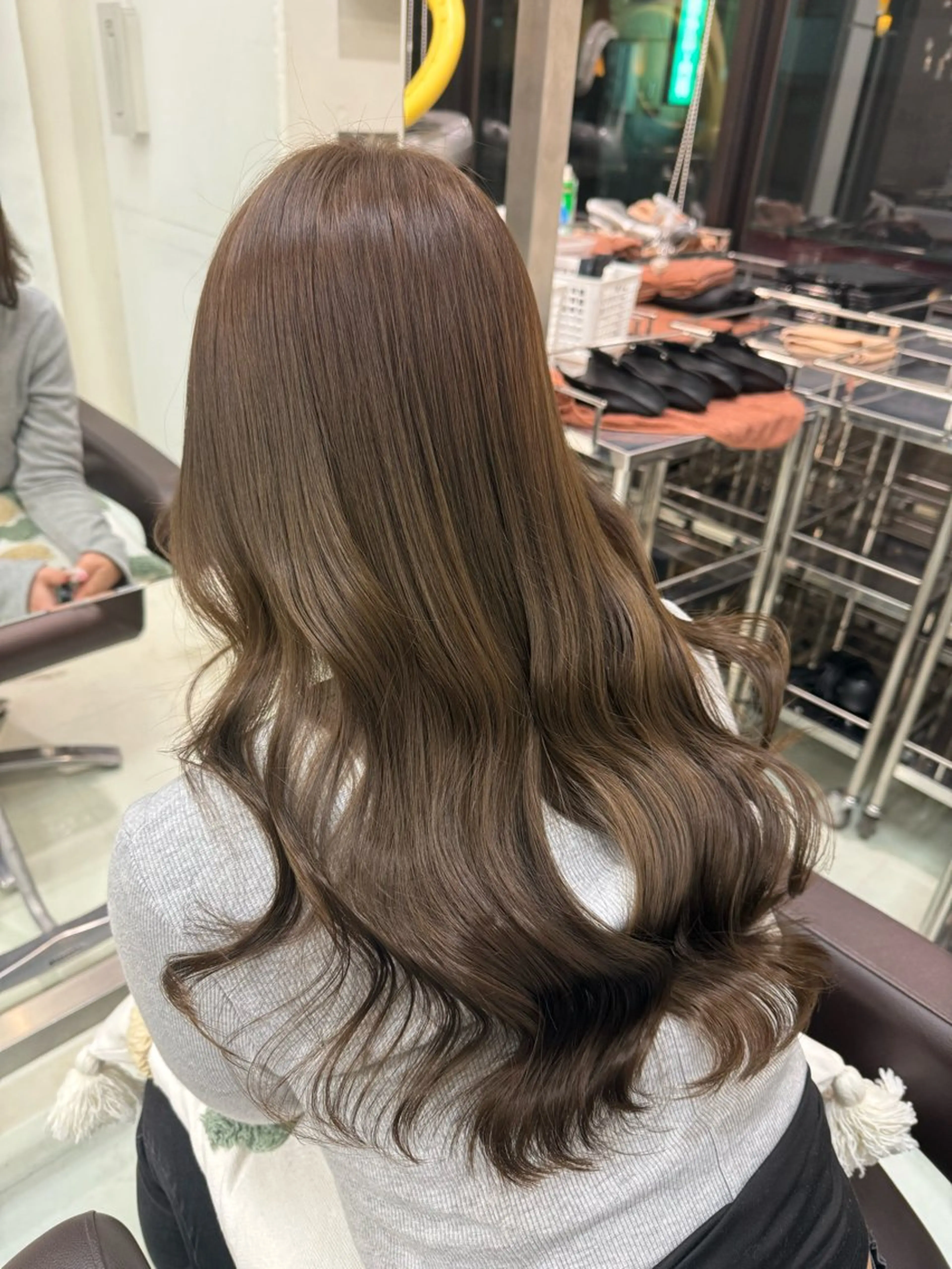 ロング カラー ブリーチ ブラウンカラー 透明感カラー ブリーチなしカラー WILL西宮 藤原 佳奈/髪質改善/艶髪のヘアスタイル