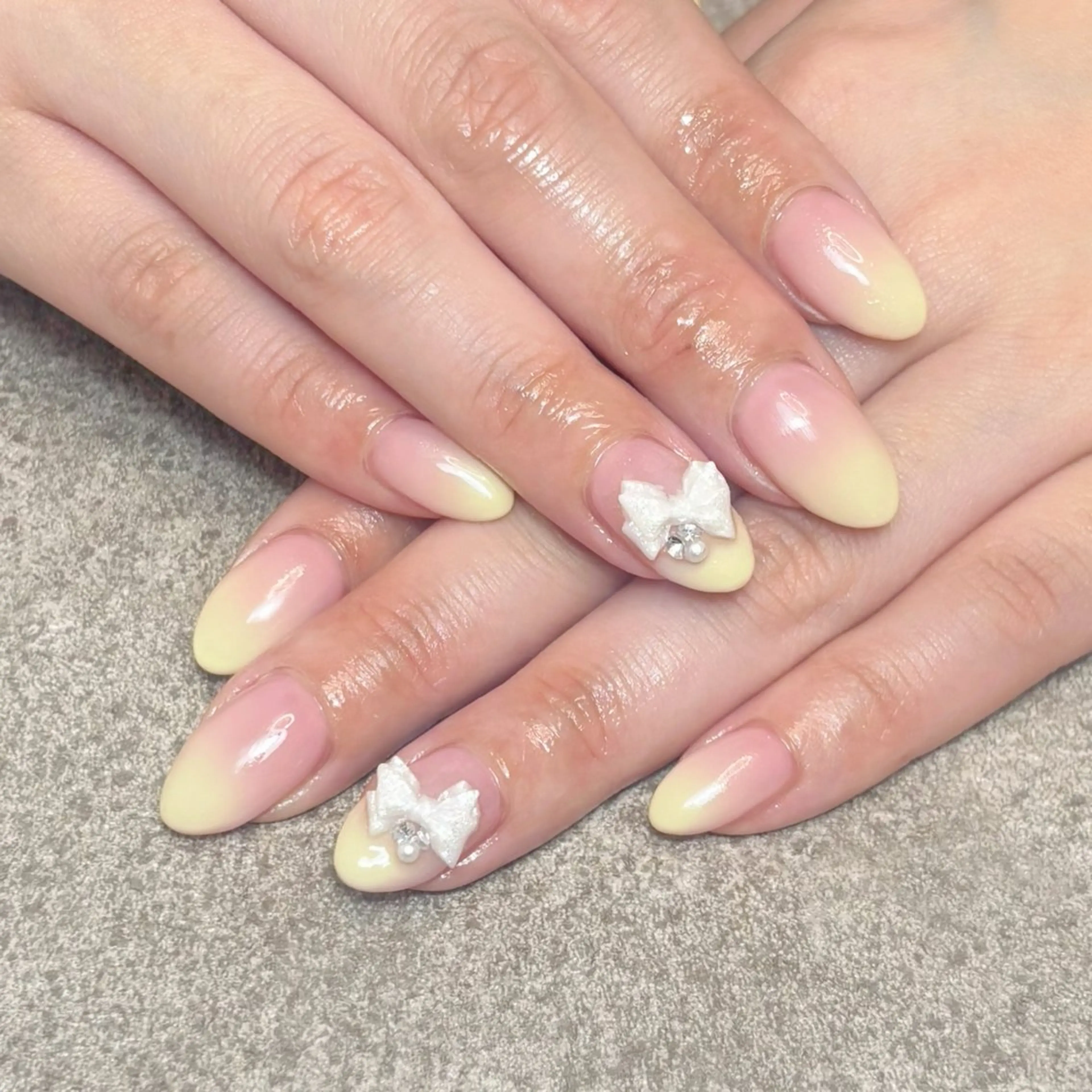 ネイル ハンドネイル nailroom DIASOMNIAのネイルデザイン