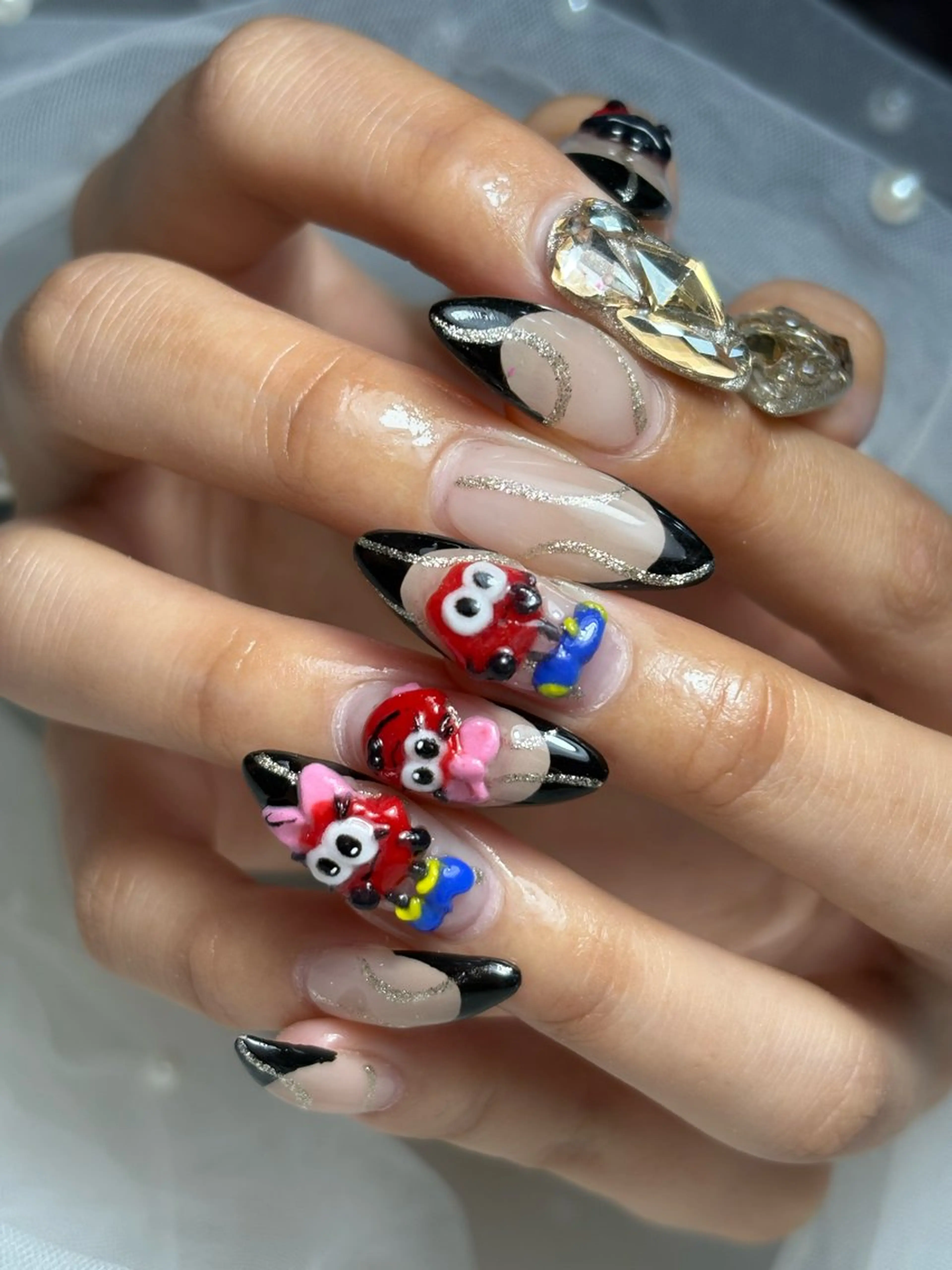 ネイル ハンドネイル フットネイル ✴︎ Delightのネイルデザイン