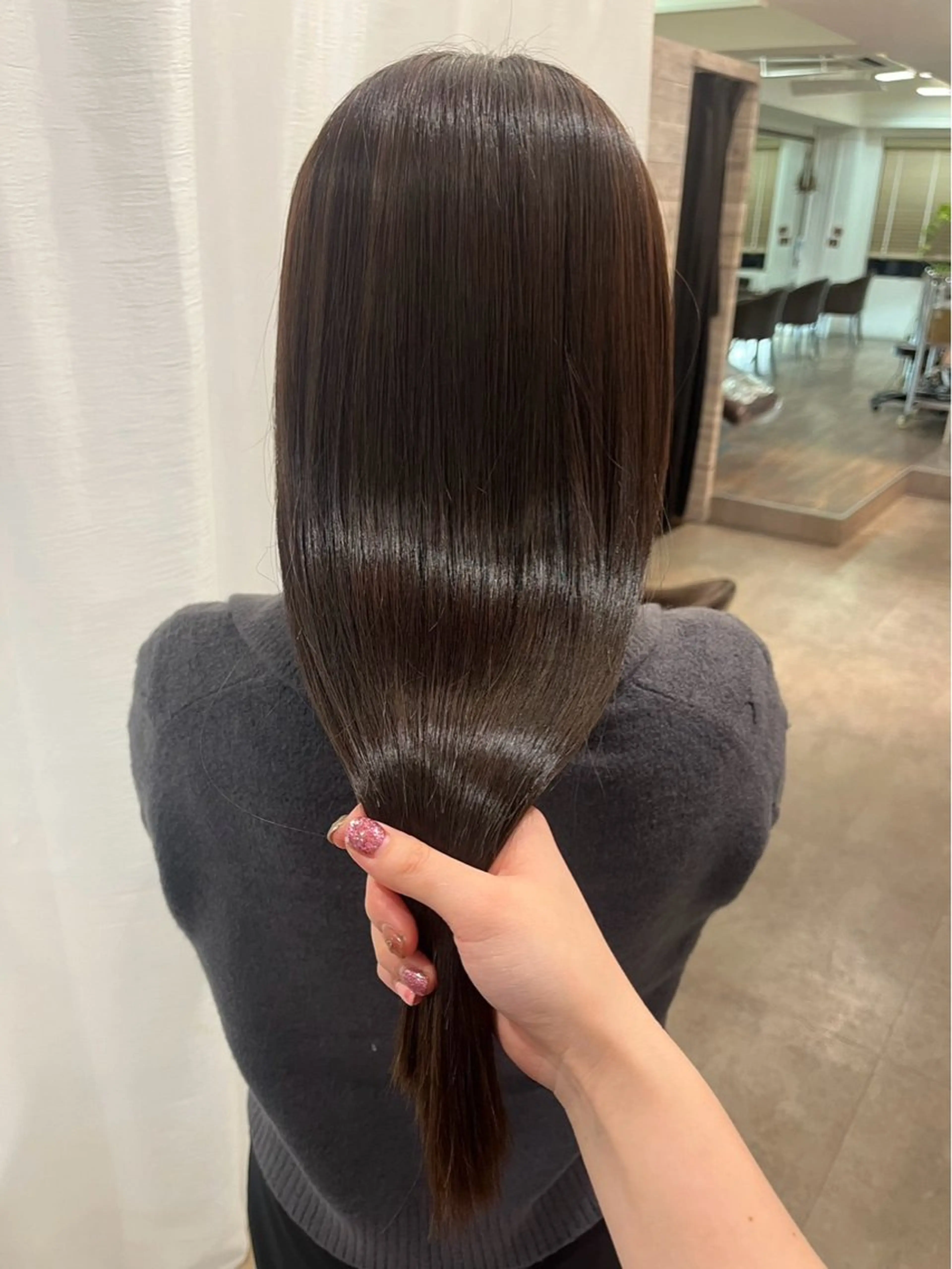 ロング カラー ヘアカラー トリートメント 武田 つぐみのヘアスタイル