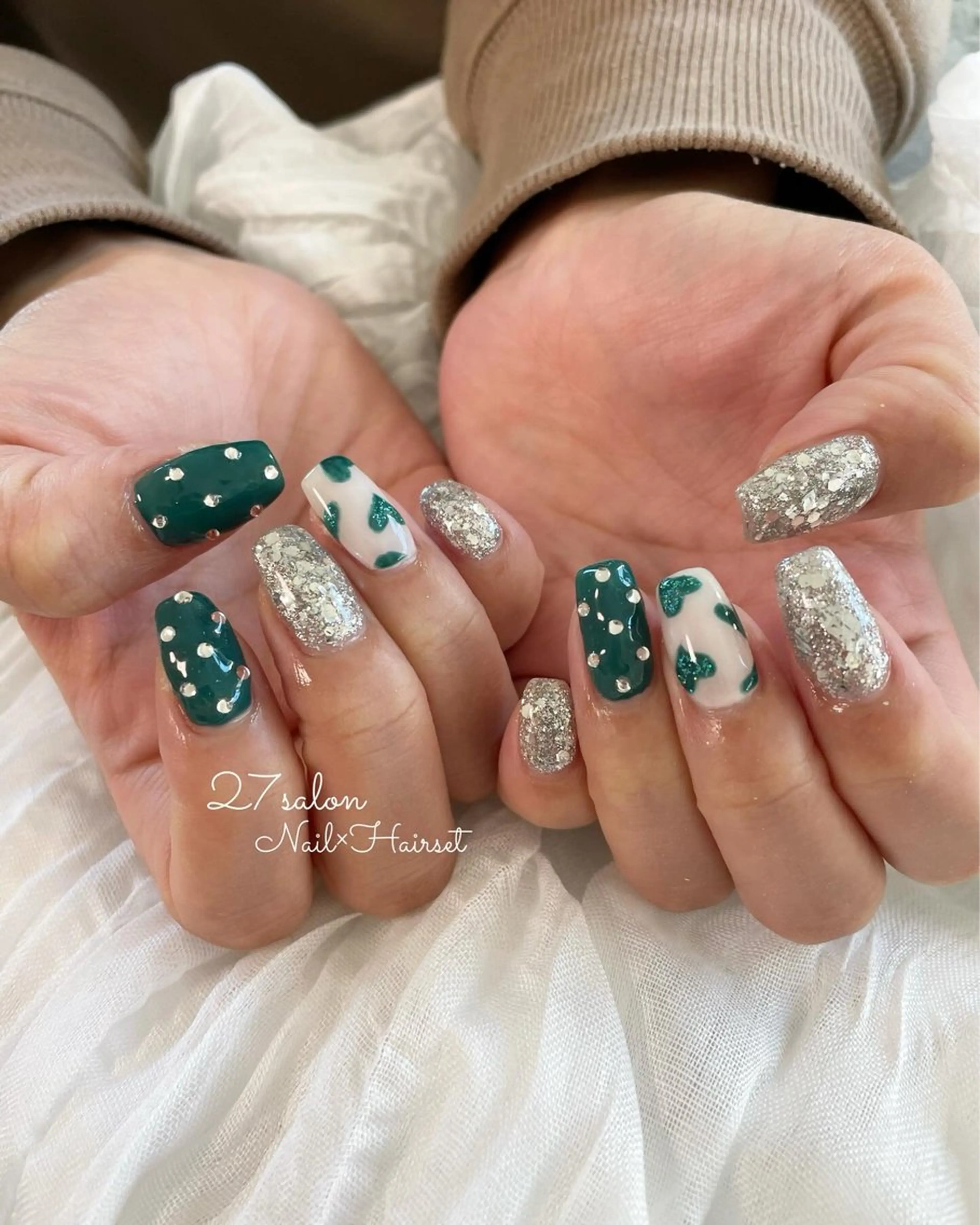 ネイル ハート 冬ネイル クリスマス 27salon yuinaのネイルデザイン