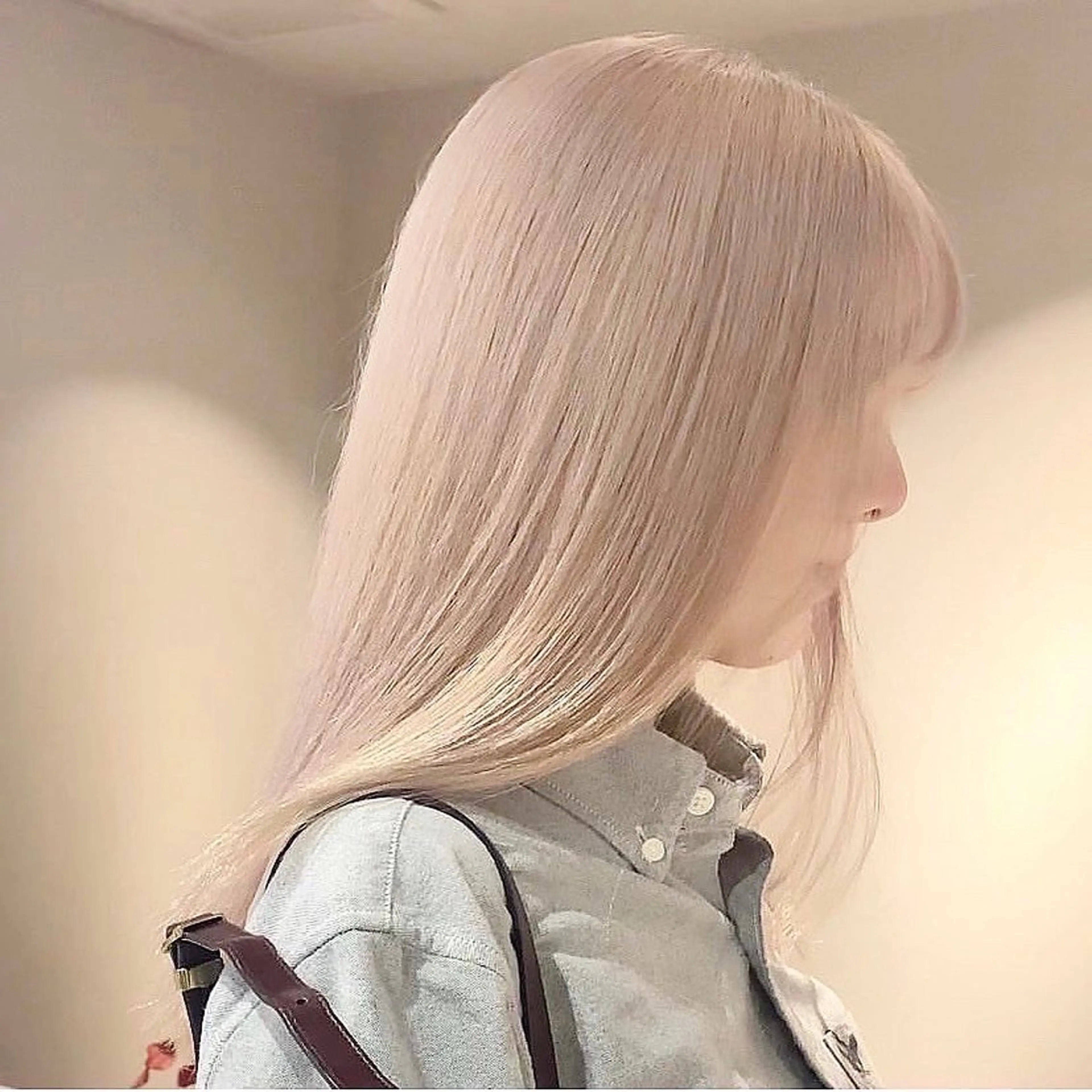 セミロング カラー ヘアアレンジ ヘアカラー トリートメント ハイトーン、暗髪特化 ♡shoka♡のヘアスタイル