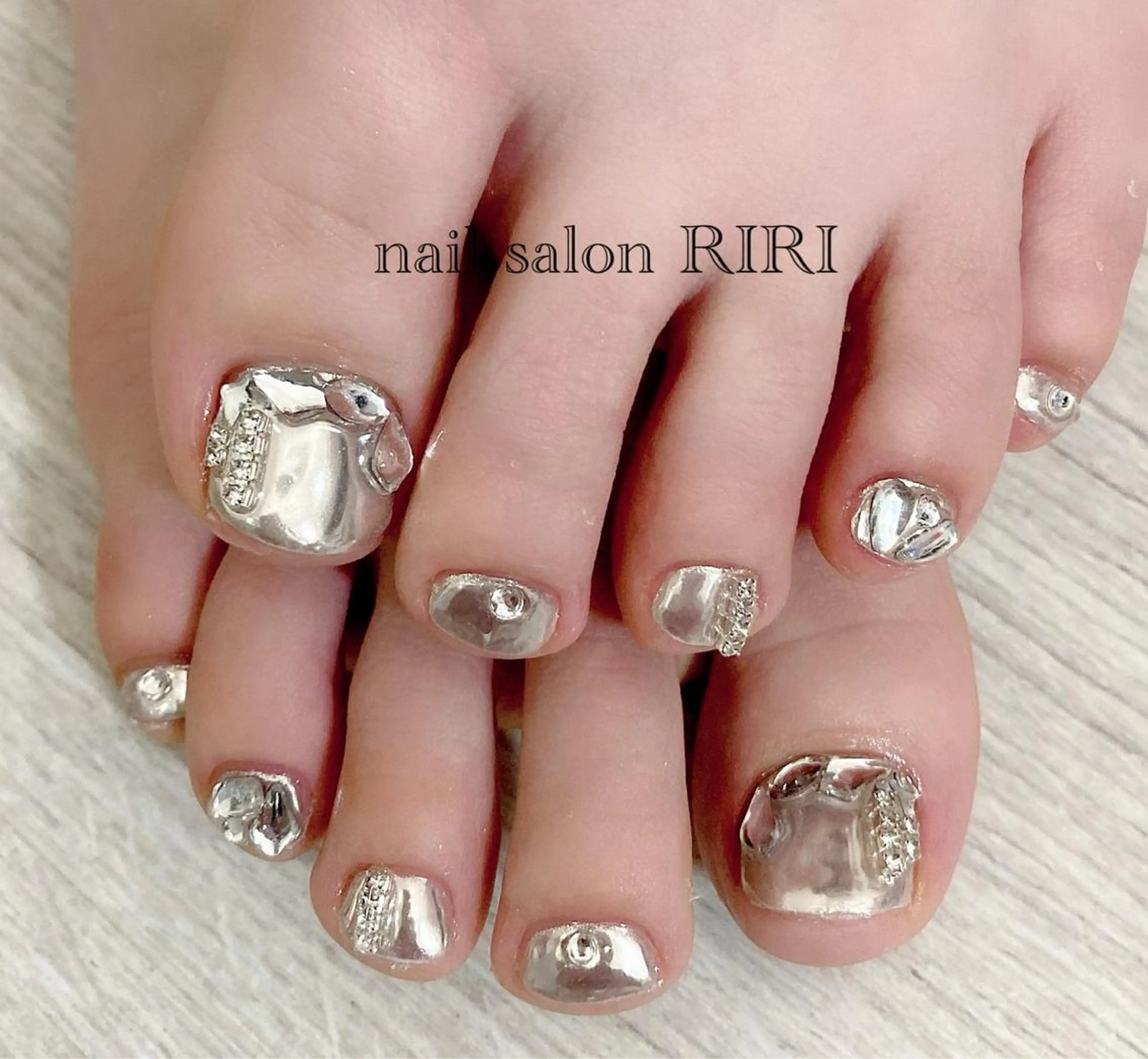 ネイル ワンホンネイル private  nail  salon RIRI所属・RIRI リリのネイルデザイン