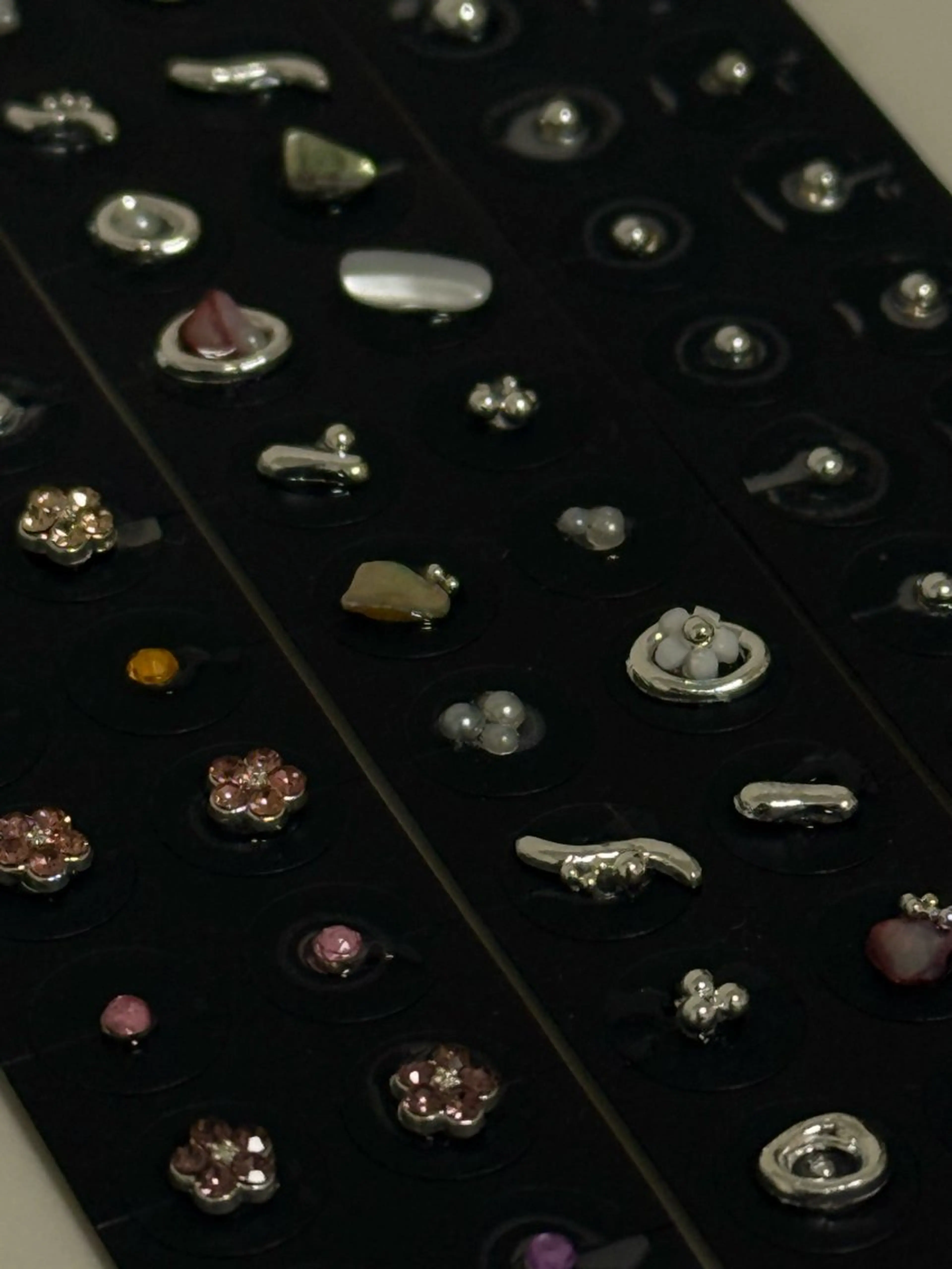 i plus/ mahoのマツエク・マツパデザイン