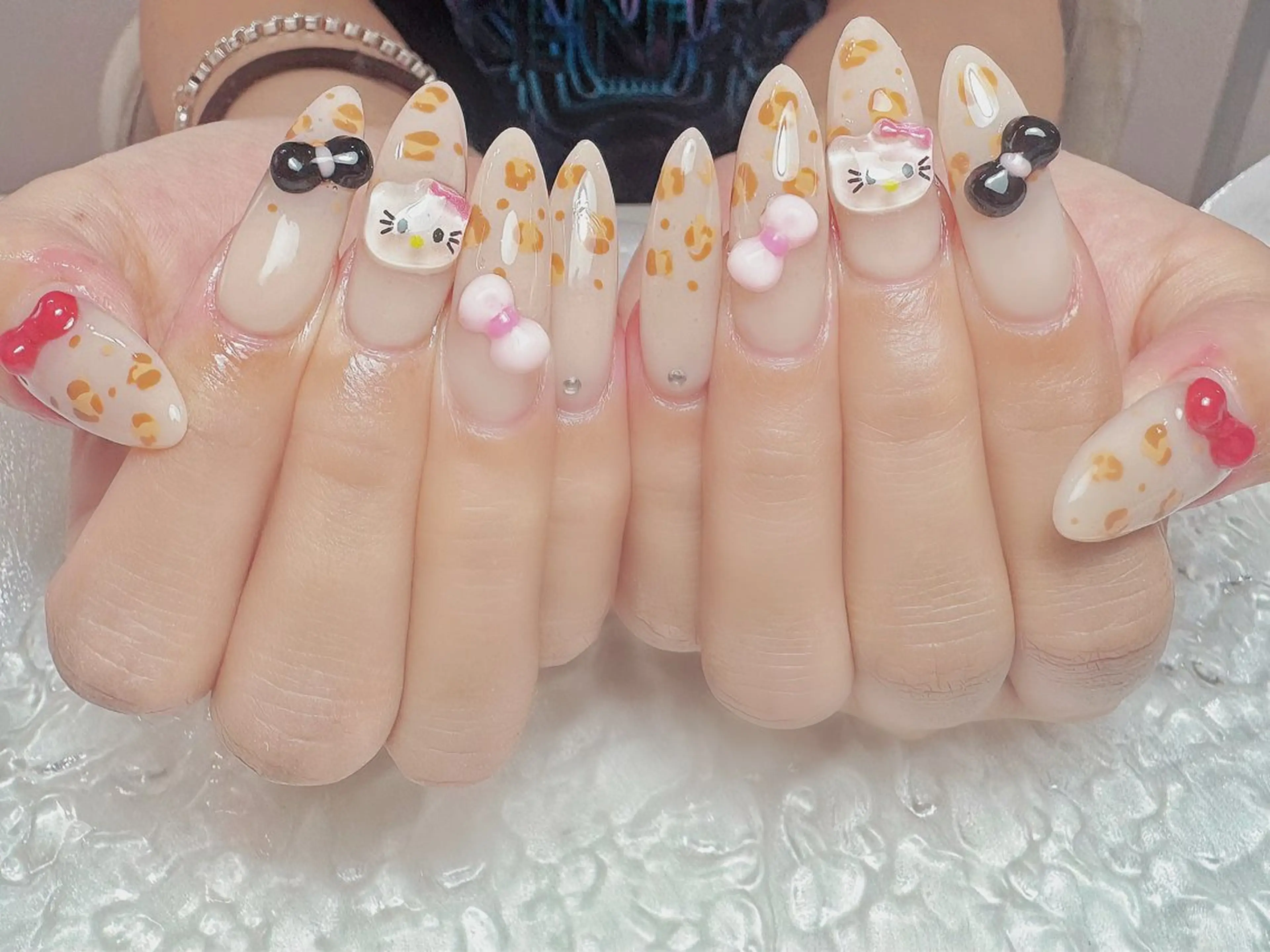 ネイル マジック ミラーのネイルデザイン