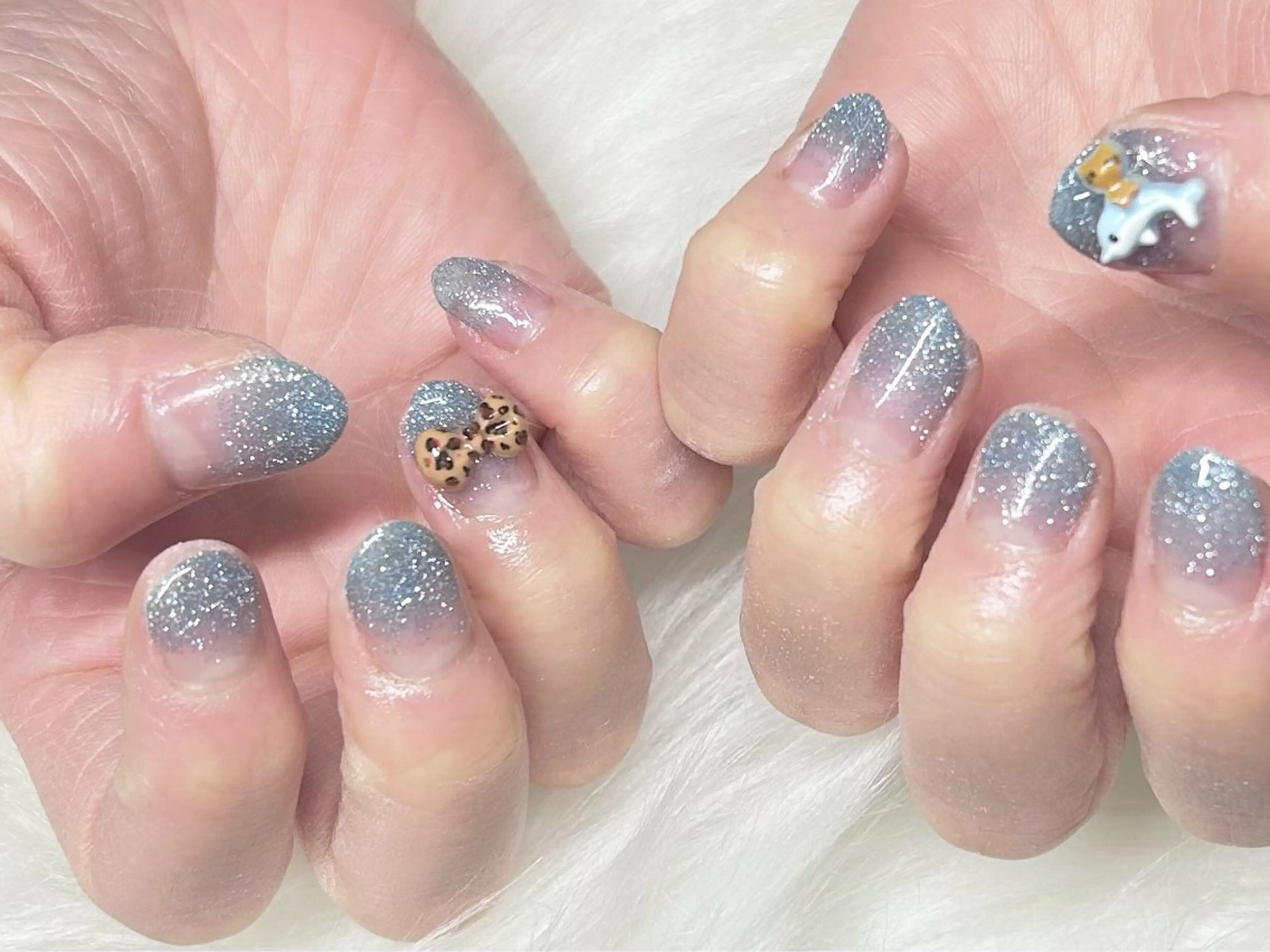 ネイル 鈴木 志歩のネイルデザイン