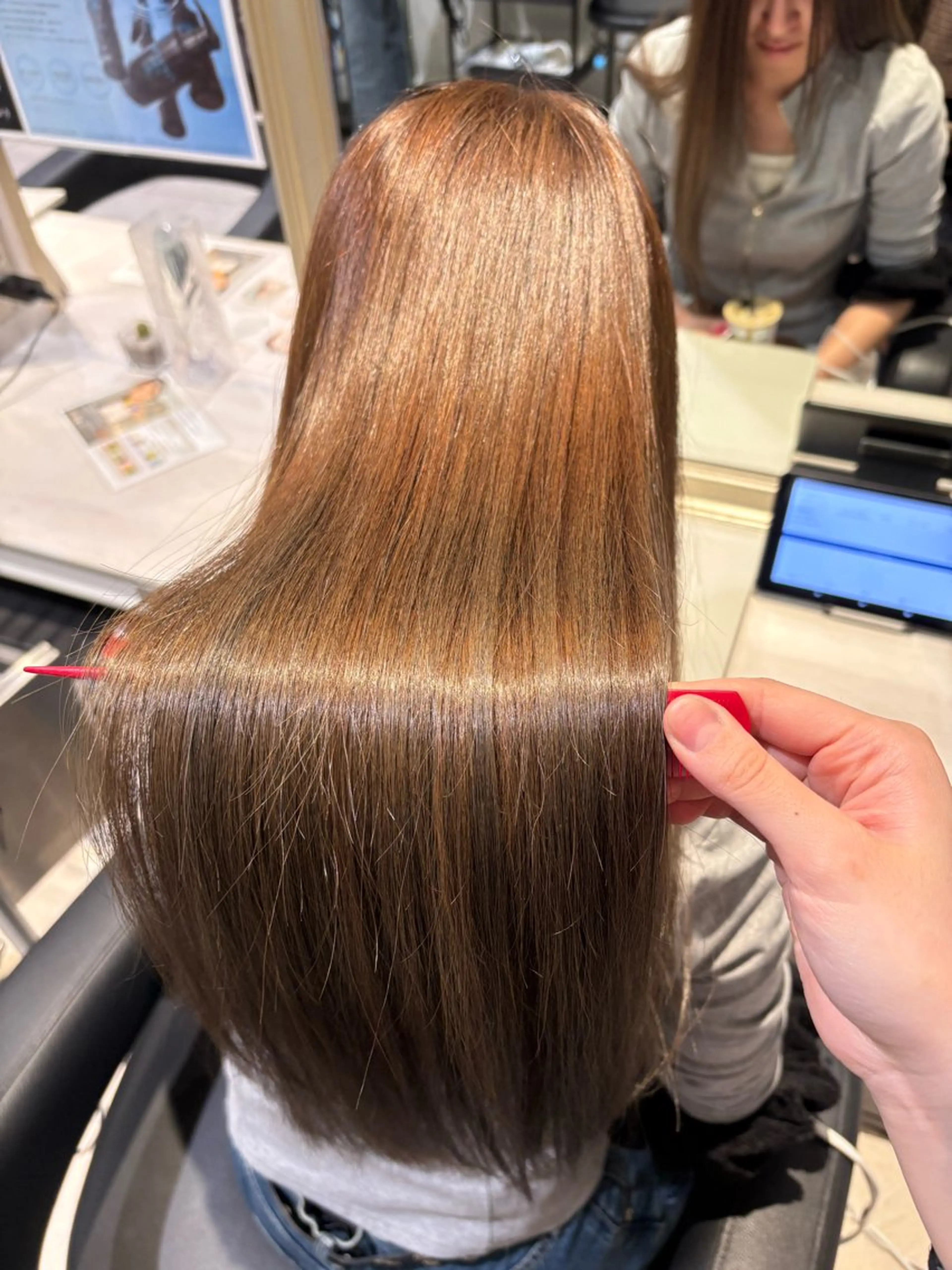 ロング カラー ベージュカラー オリーブベージュ 鈴木 亜衣良🌈☁️💕のヘアスタイル
