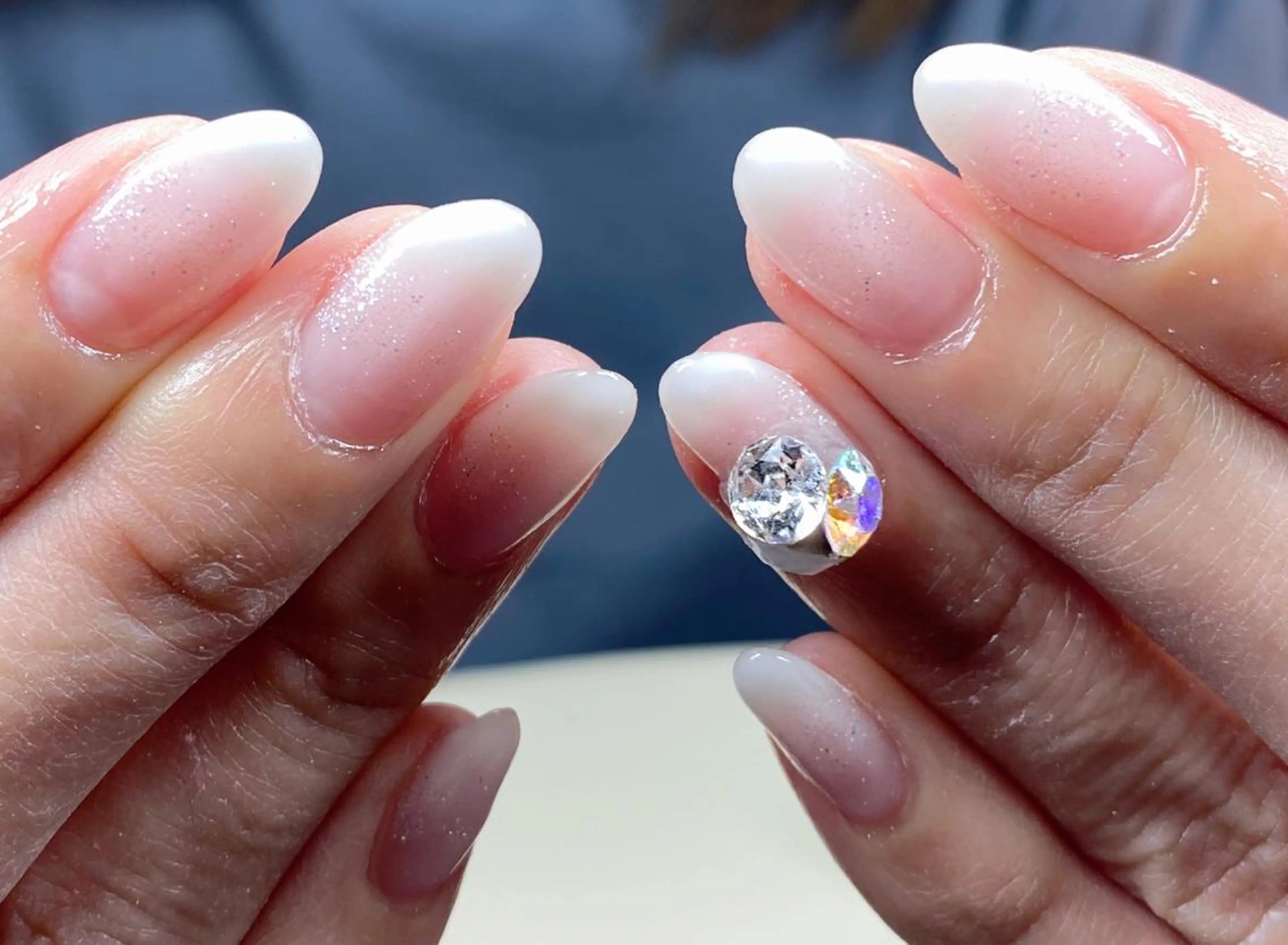 ネイル ニュアンスネイル🌈 MYU Nailsのネイルデザイン